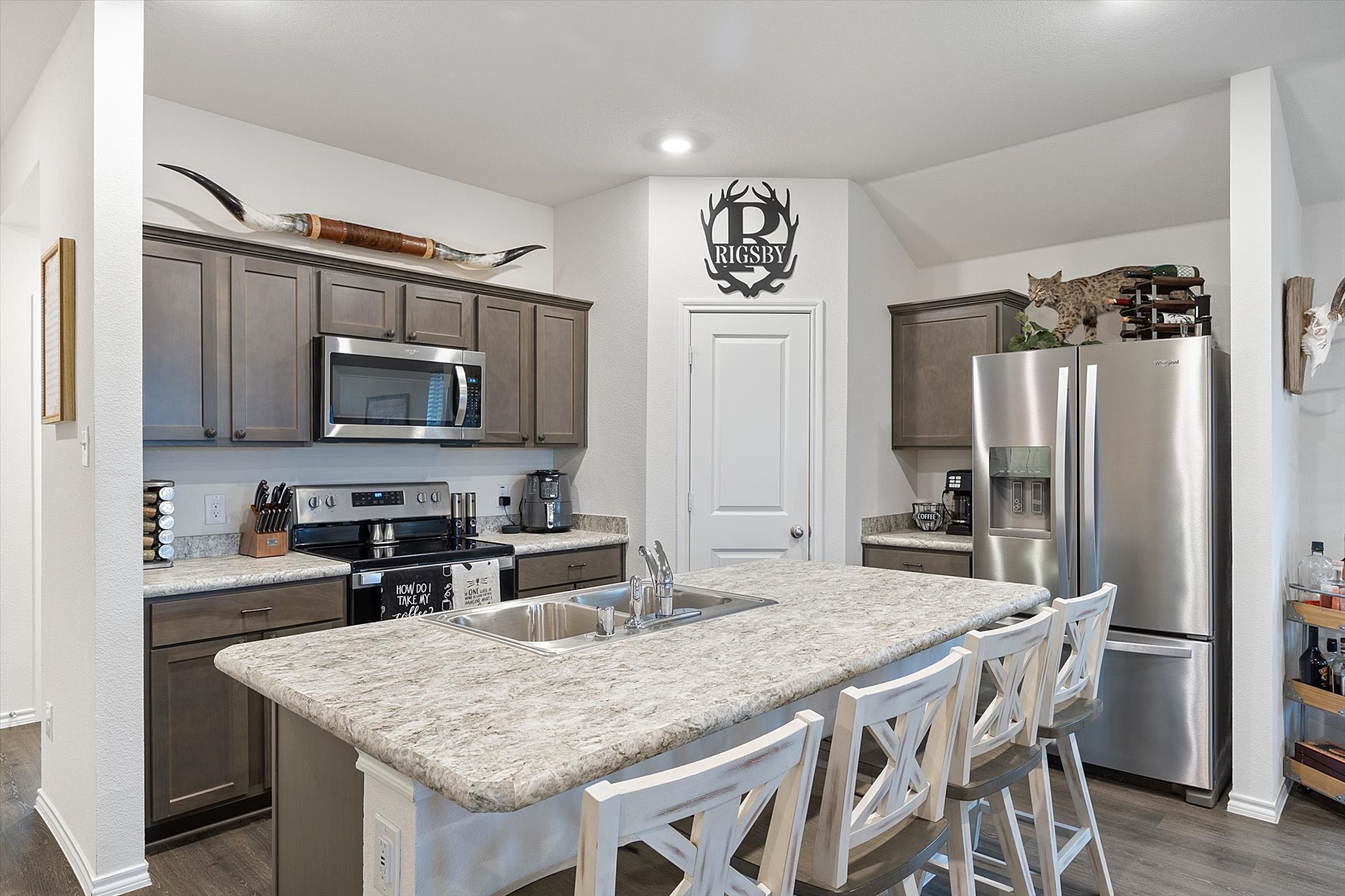 1600 River Oak Lane