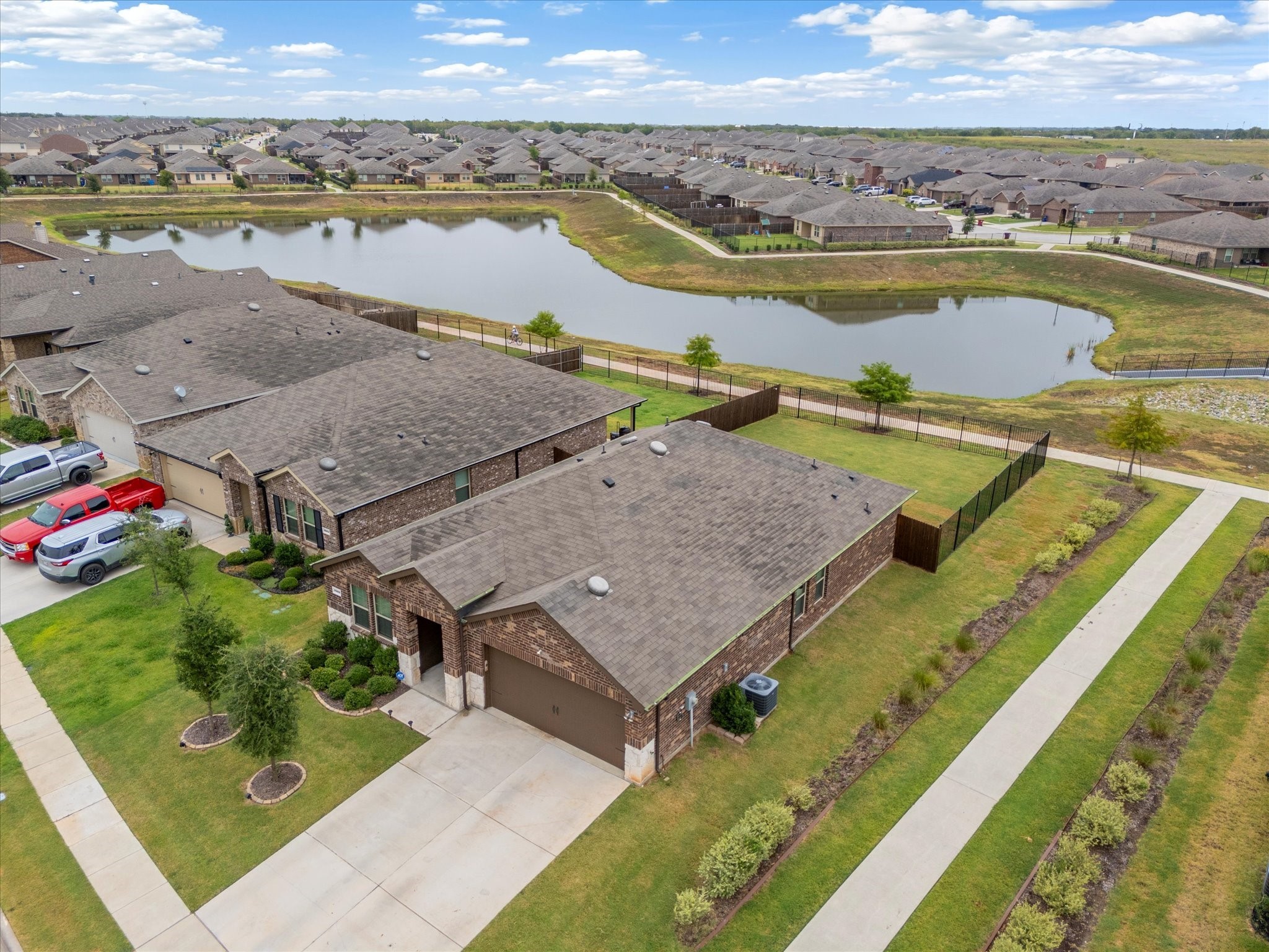 1600 River Oak Lane