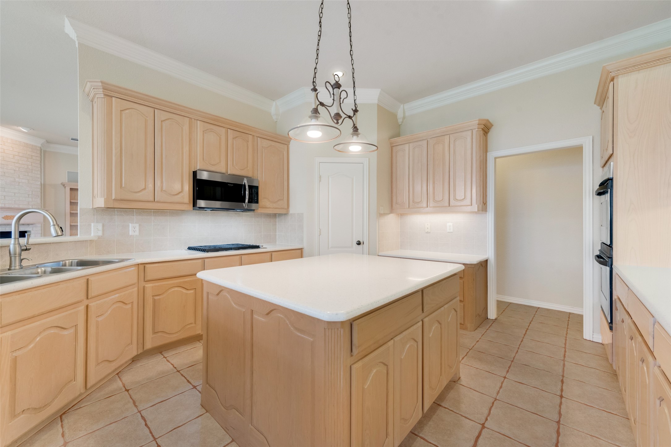 11077 Saint Elias Way