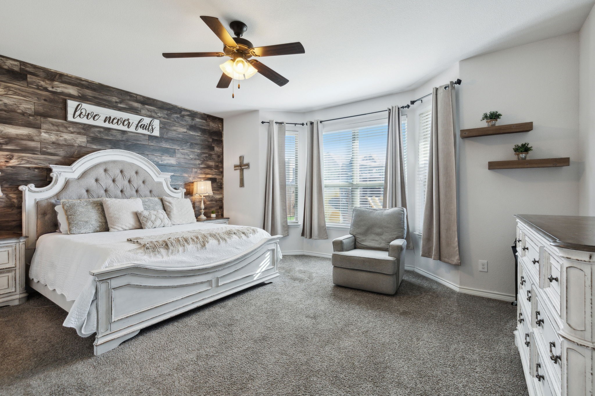 3033 Lily Lane
