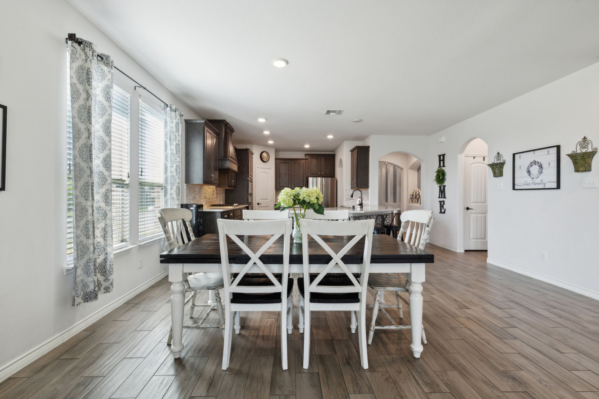 3033 Lily Lane