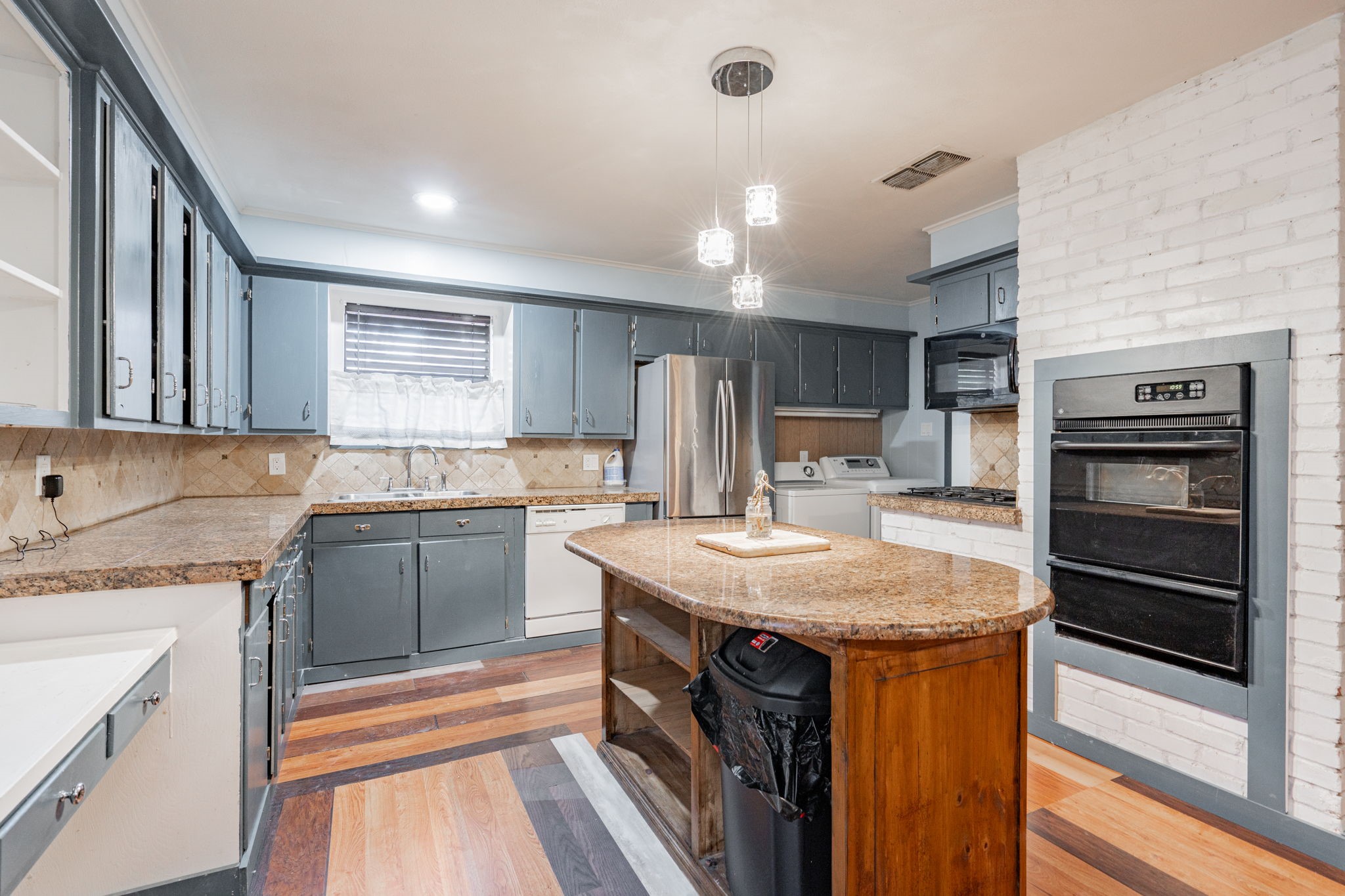 1604 N 25th Street