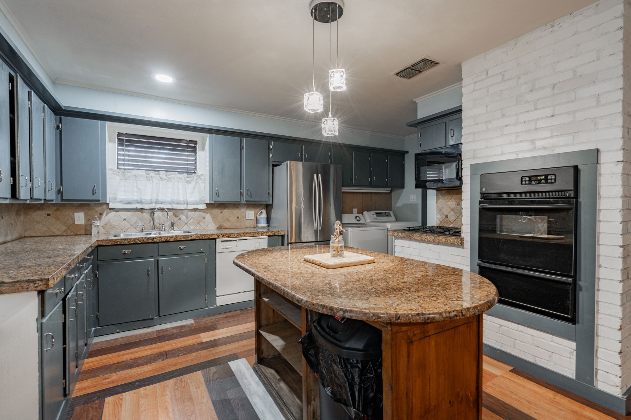 1604 N 25th Street