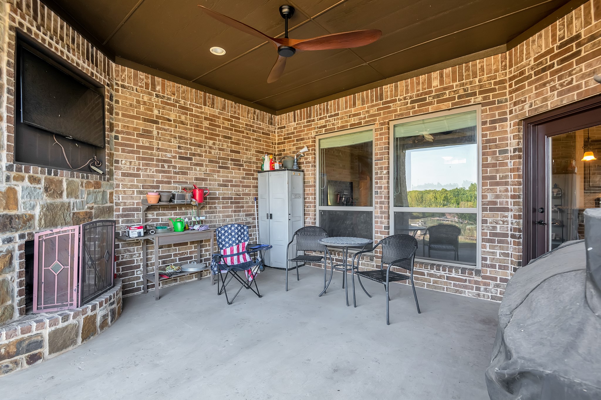 190 Cooperstown Drive