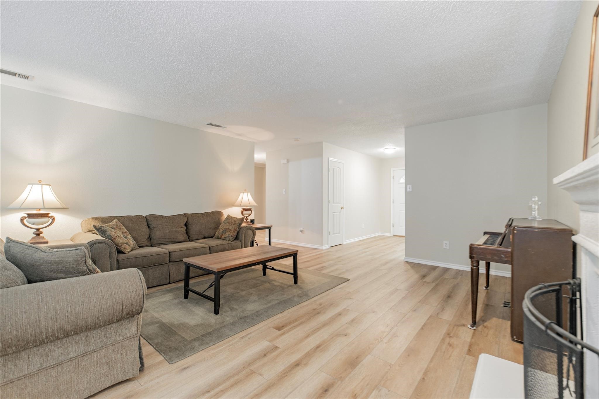 1209 Hampton Drive