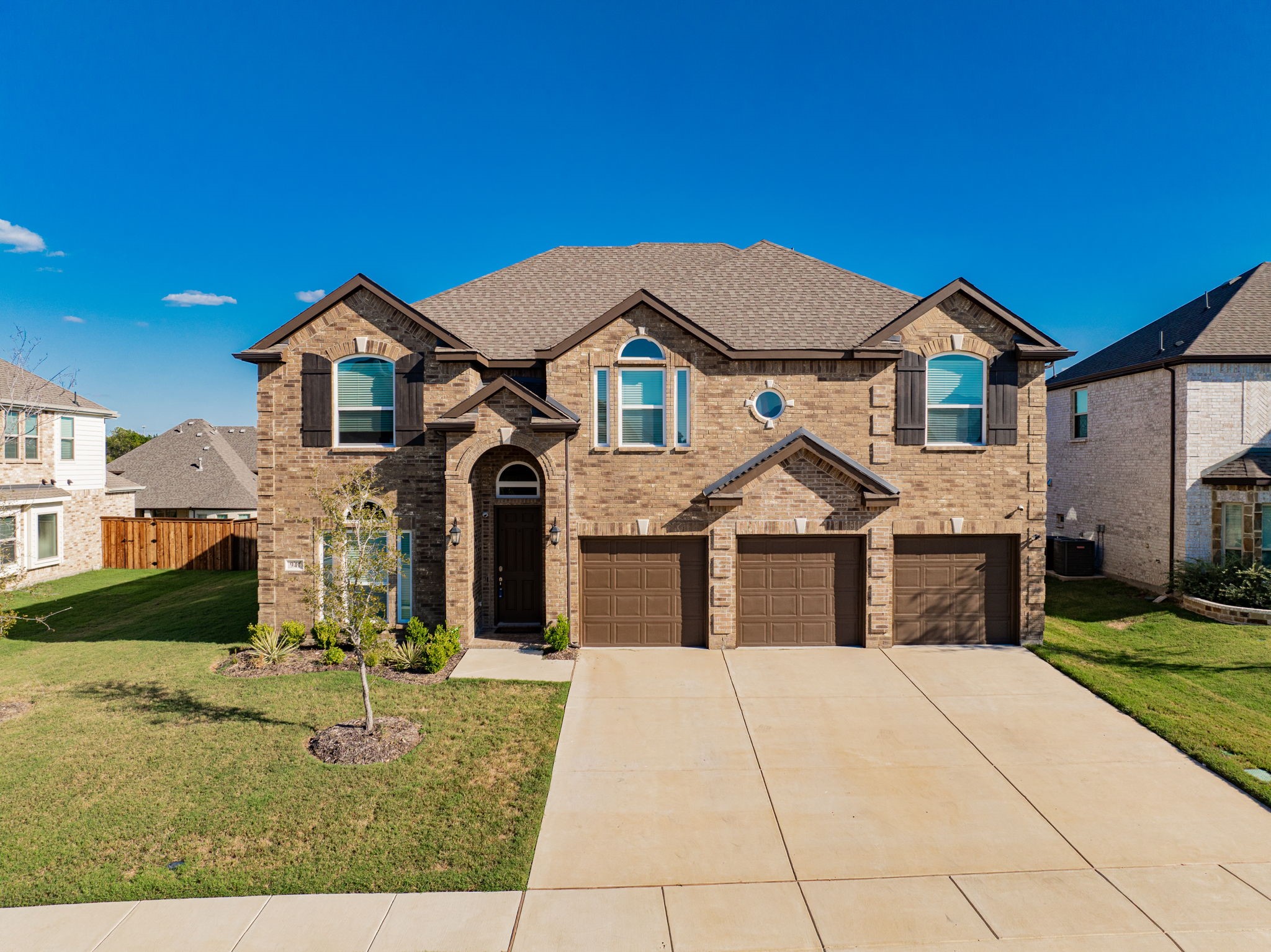 941 Blue Jay Way