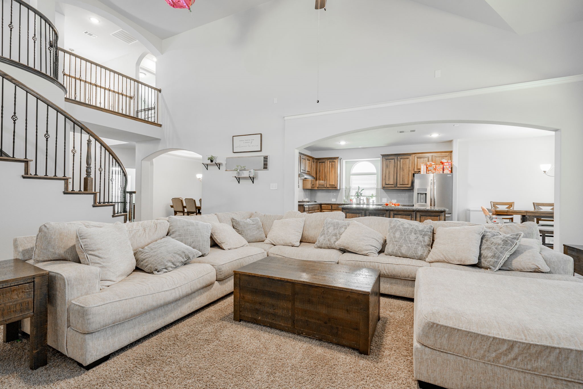 941 Blue Jay Way