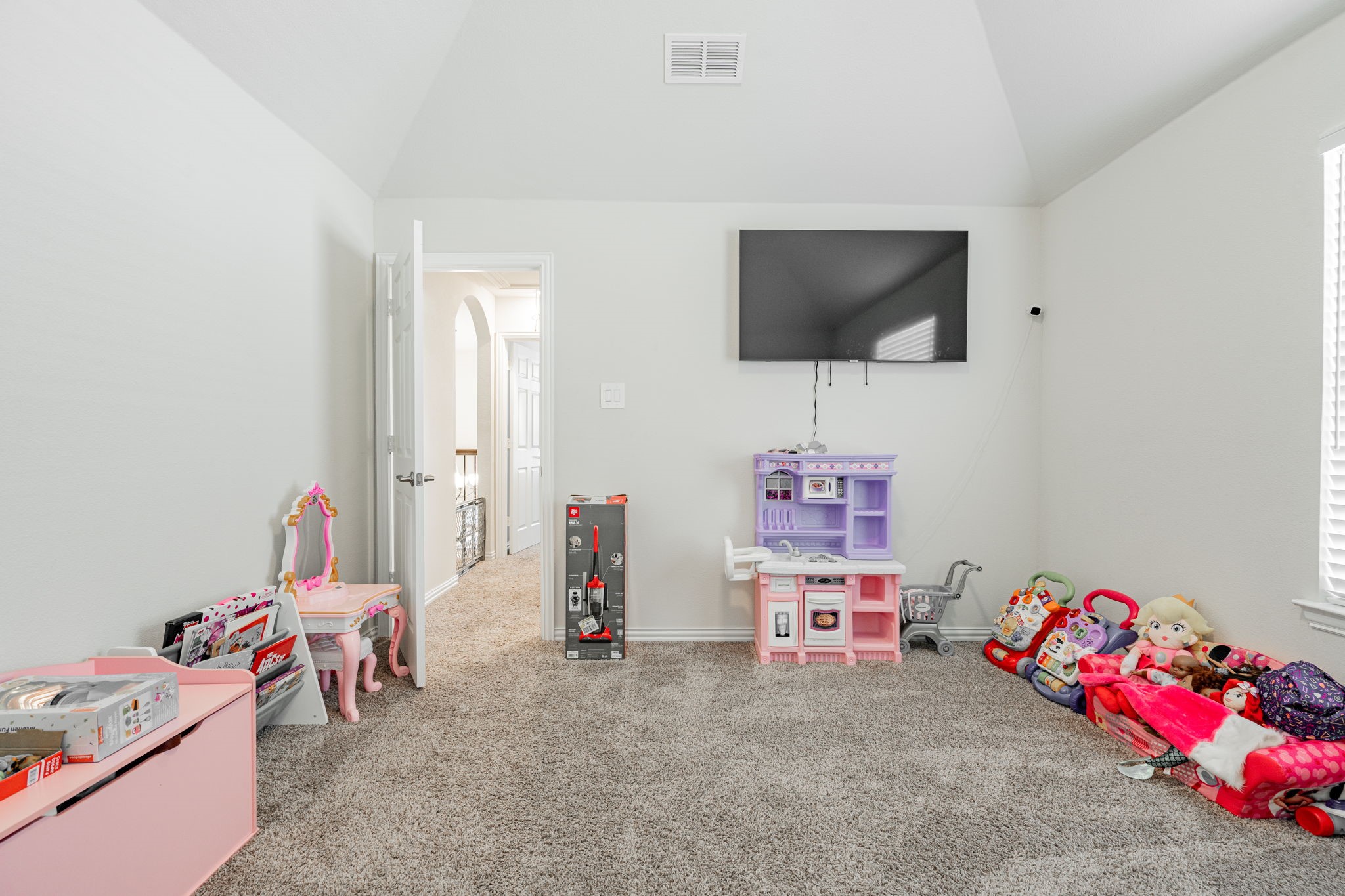 941 Blue Jay Way