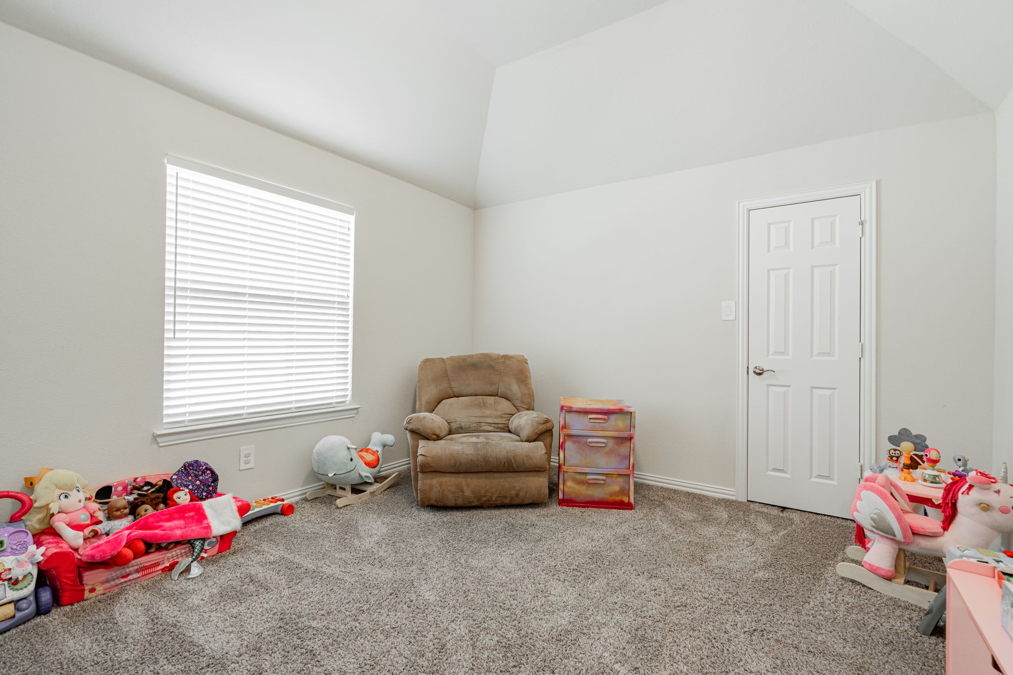 941 Blue Jay Way