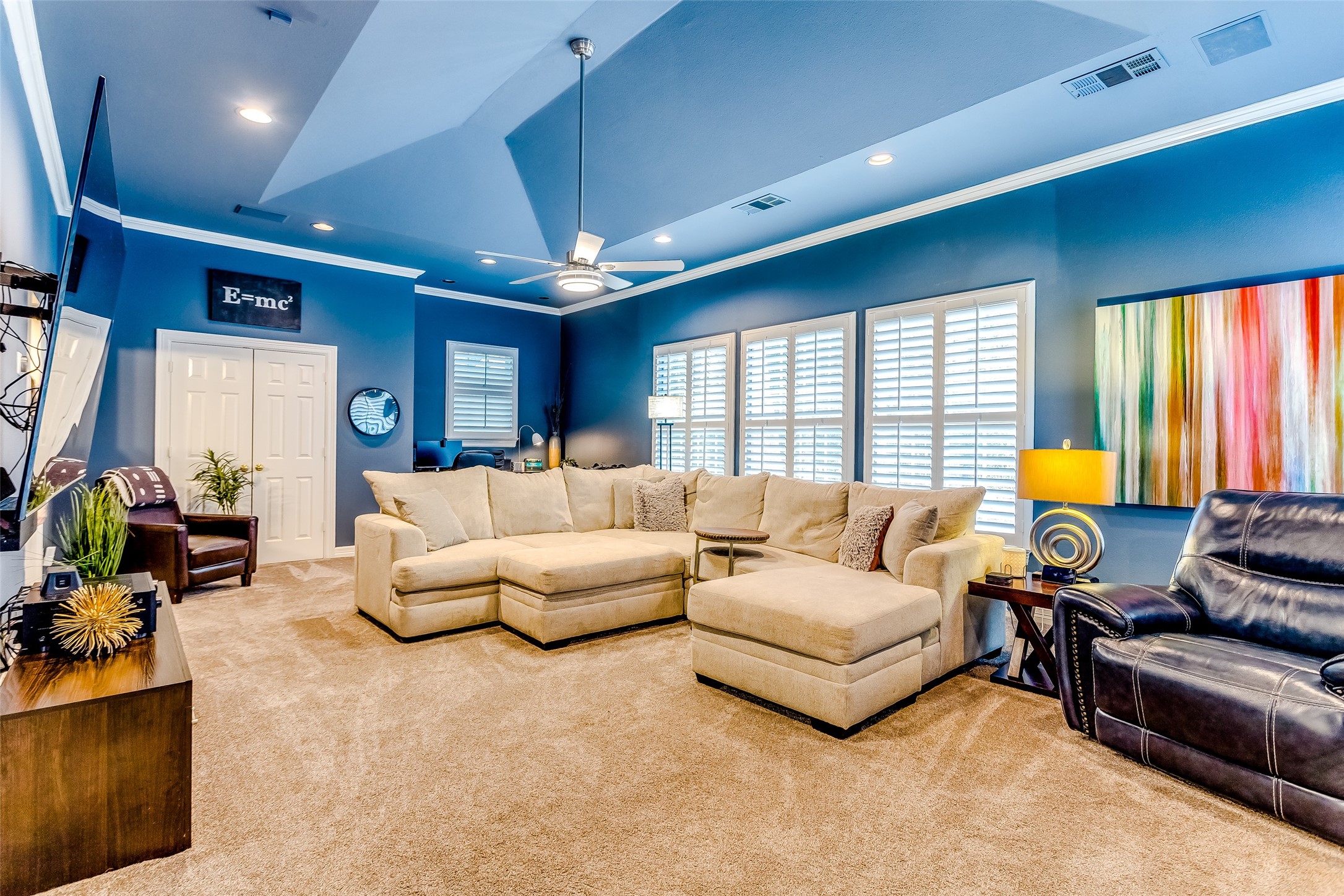 2902 River Bend Trail