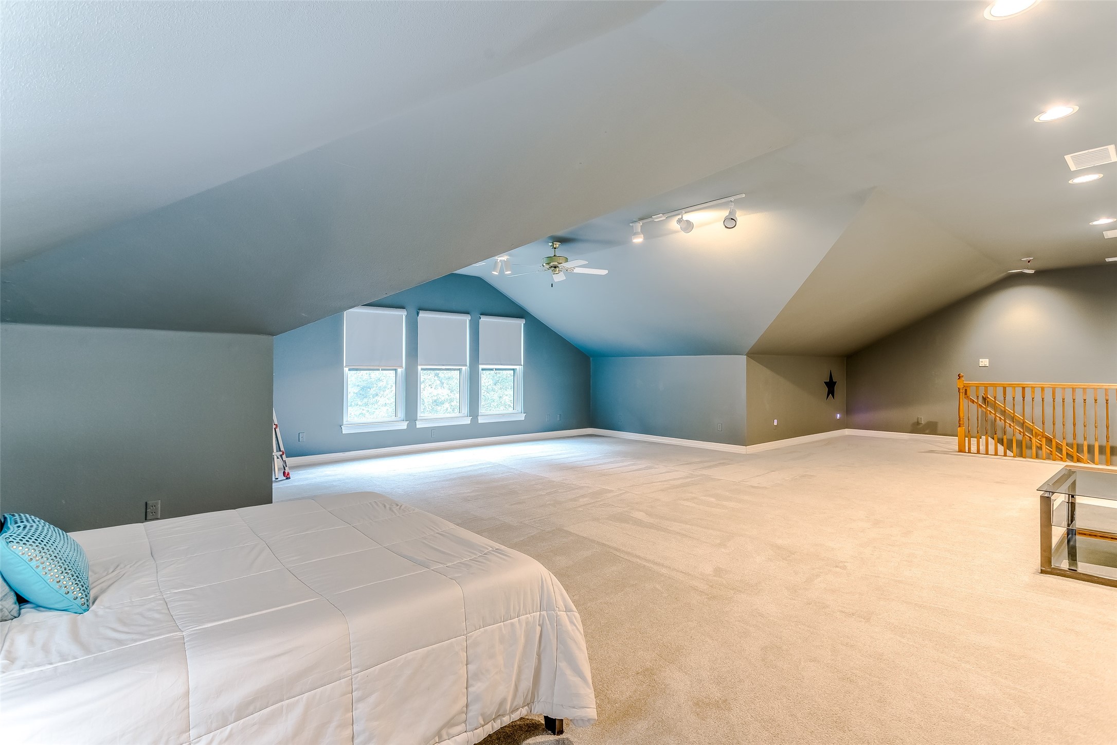 2902 River Bend Trail