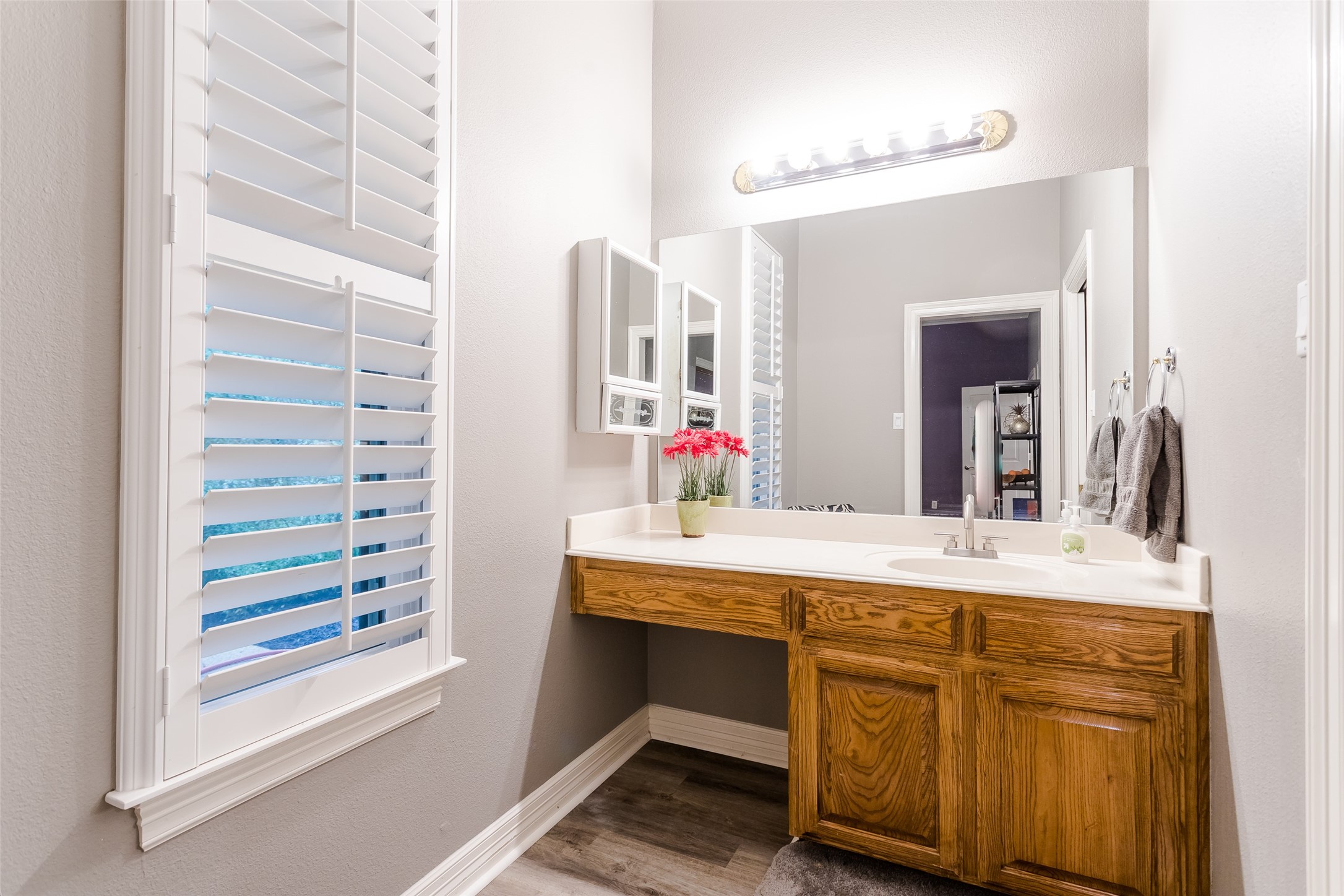 2902 River Bend Trail
