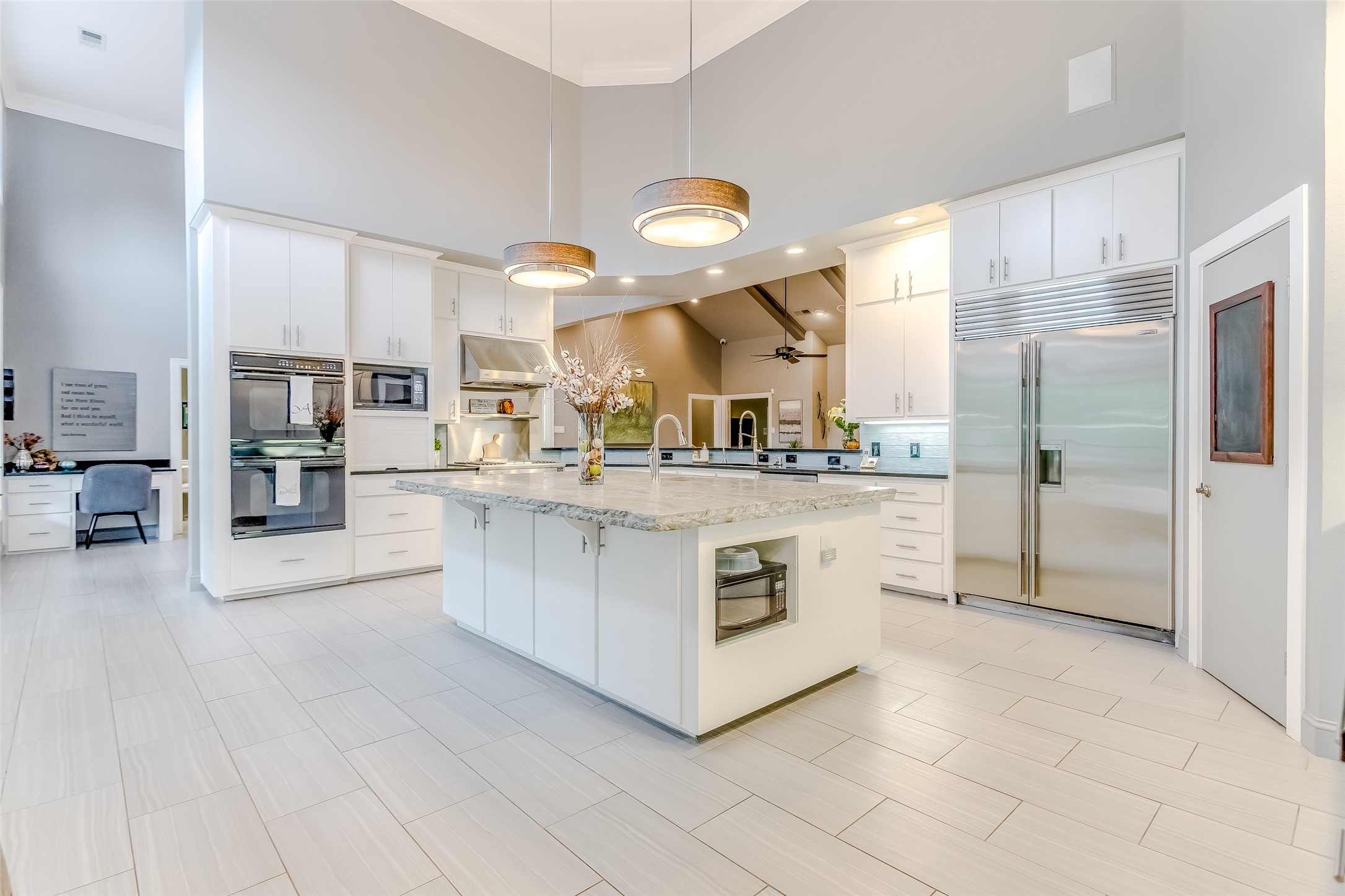 2902 River Bend Trail