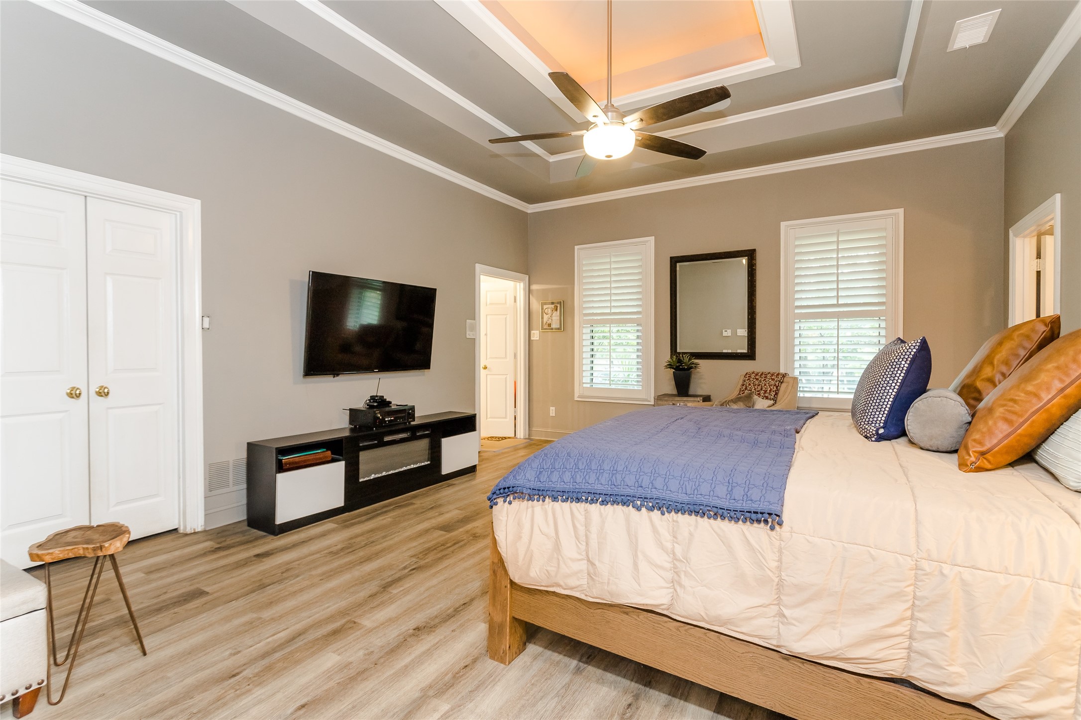 2902 River Bend Trail