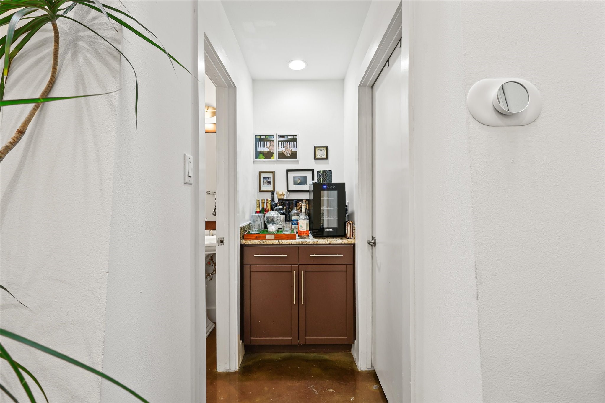 3707 Commerce Street