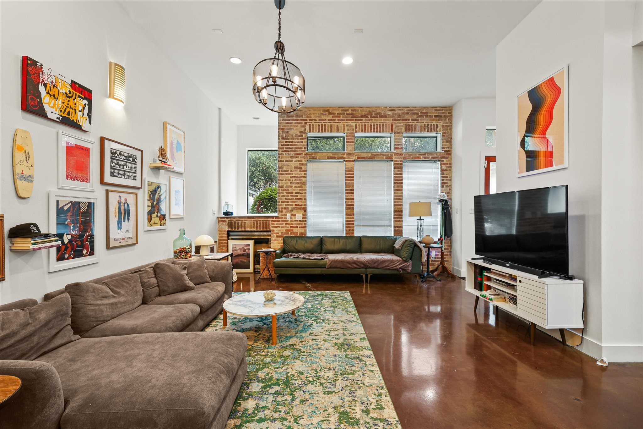 3707 Commerce Street