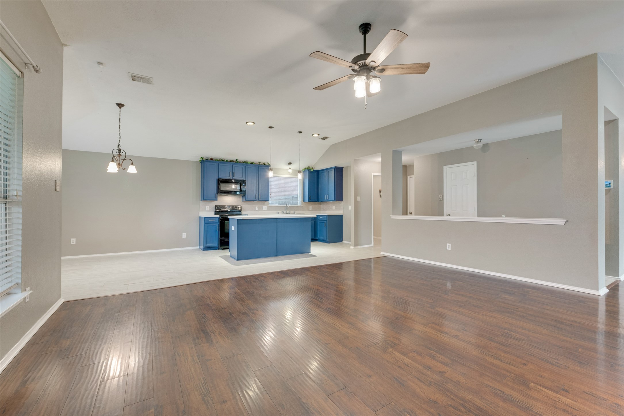 114 Aspenwood Trail