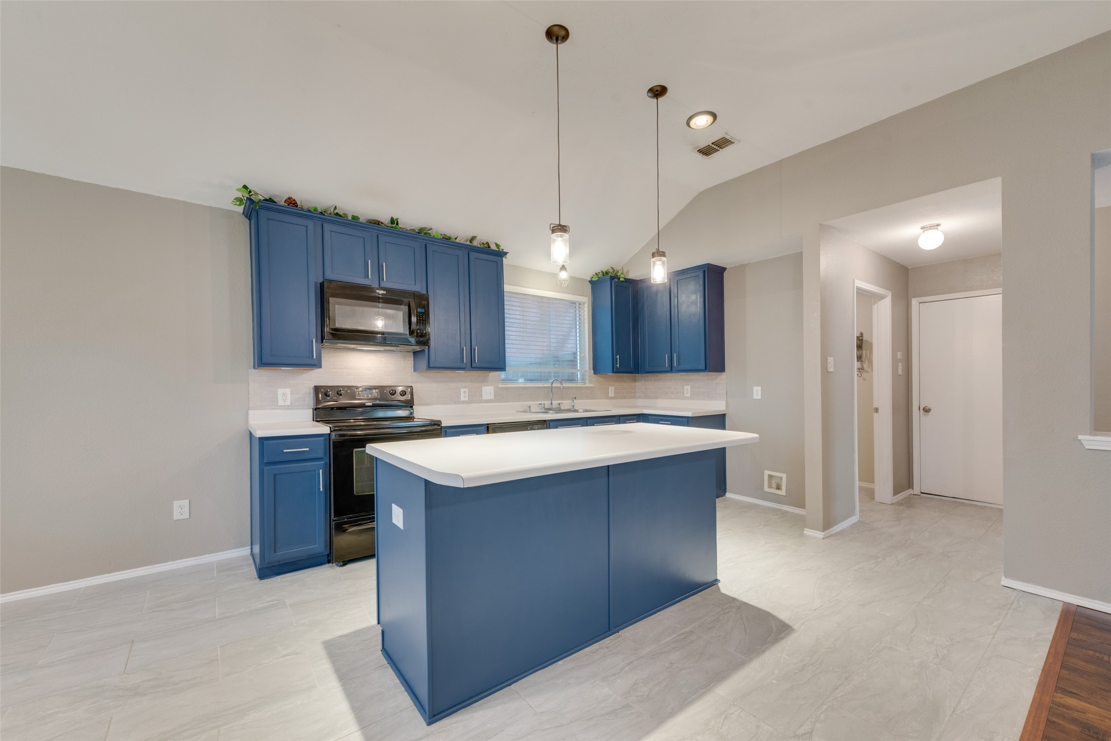 114 Aspenwood Trail