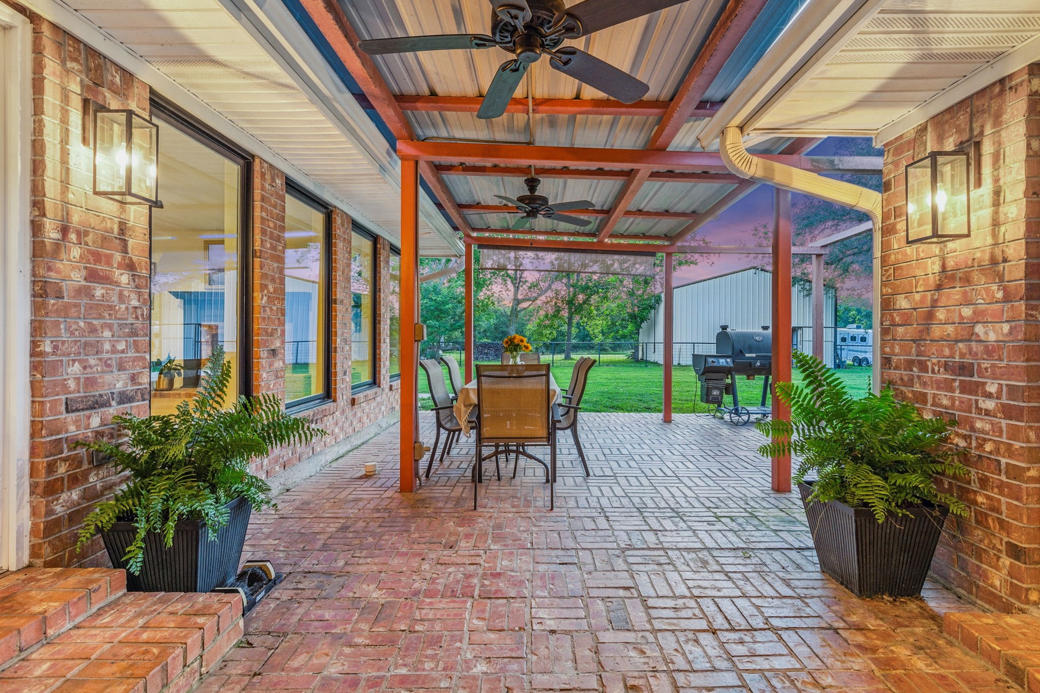 2584 County Road 1171