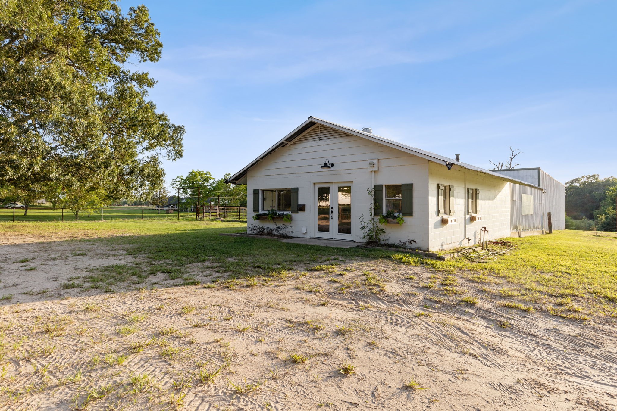 2584 County Road 1171