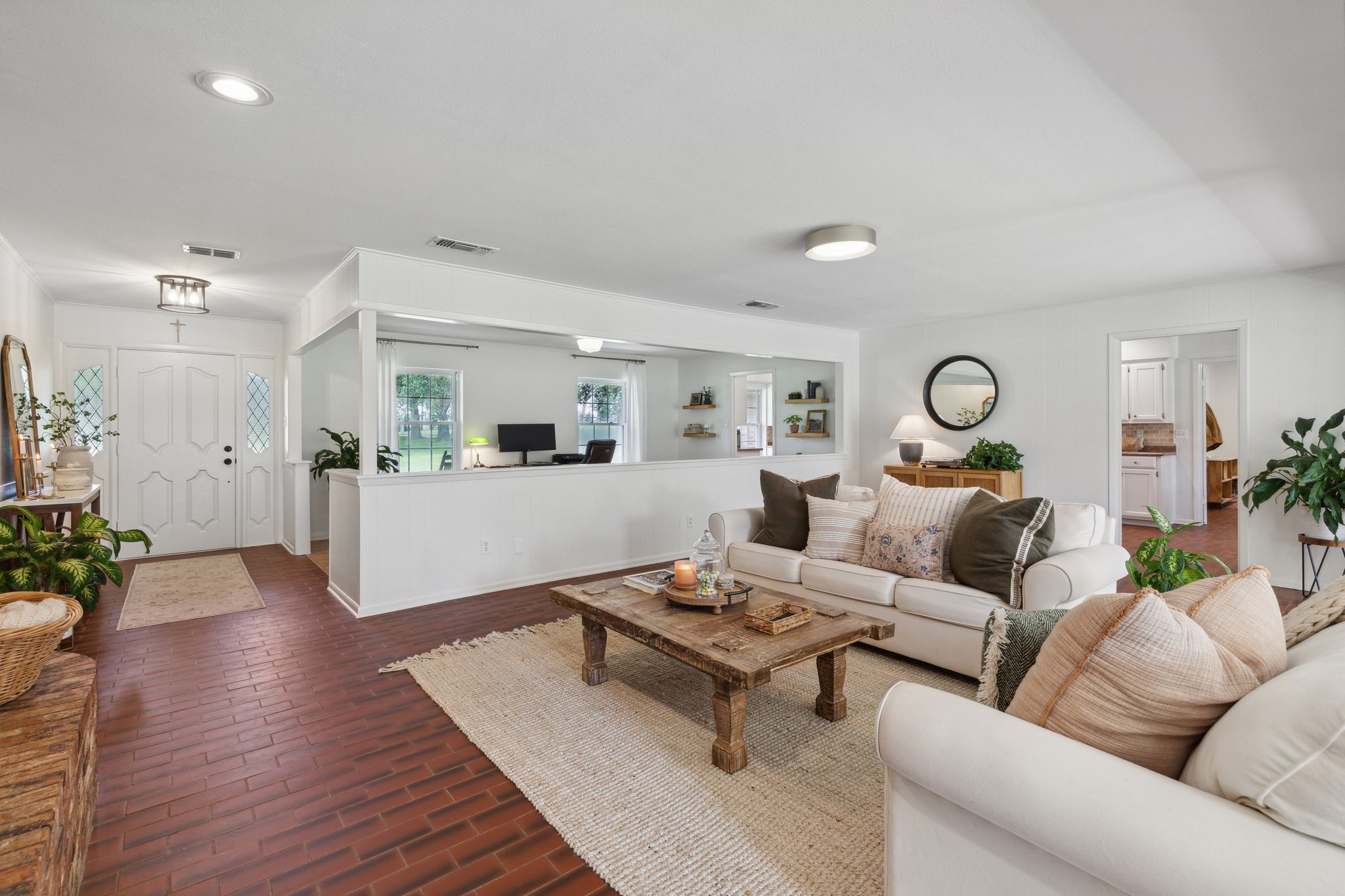 2584 County Road 1171