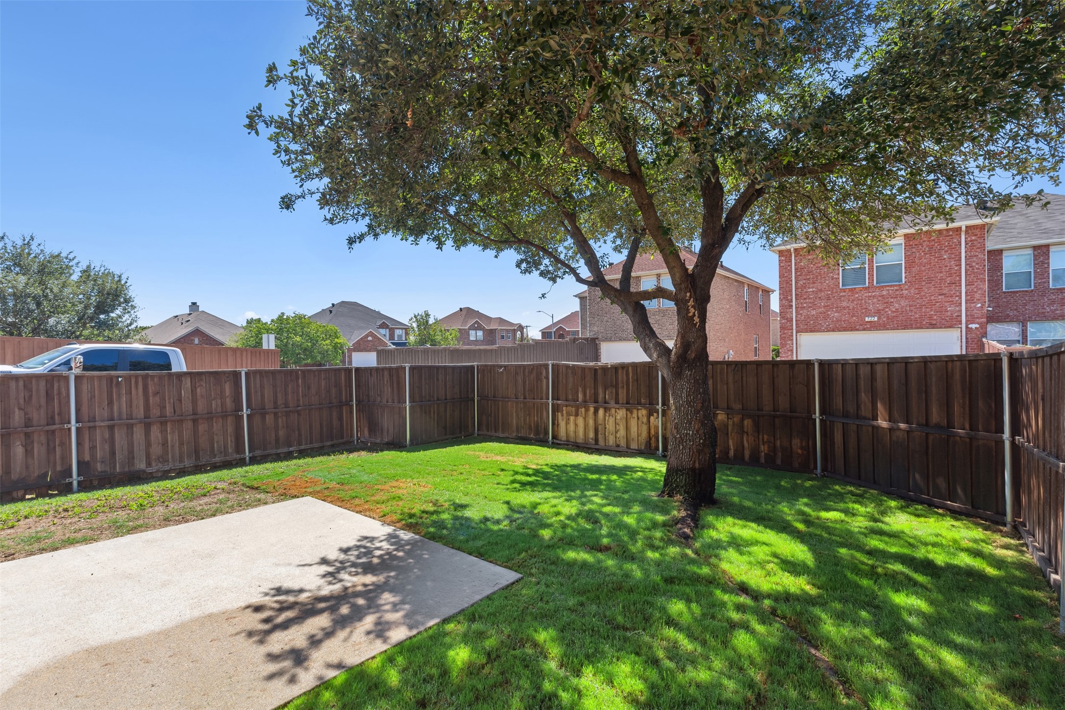527 Binkley Court