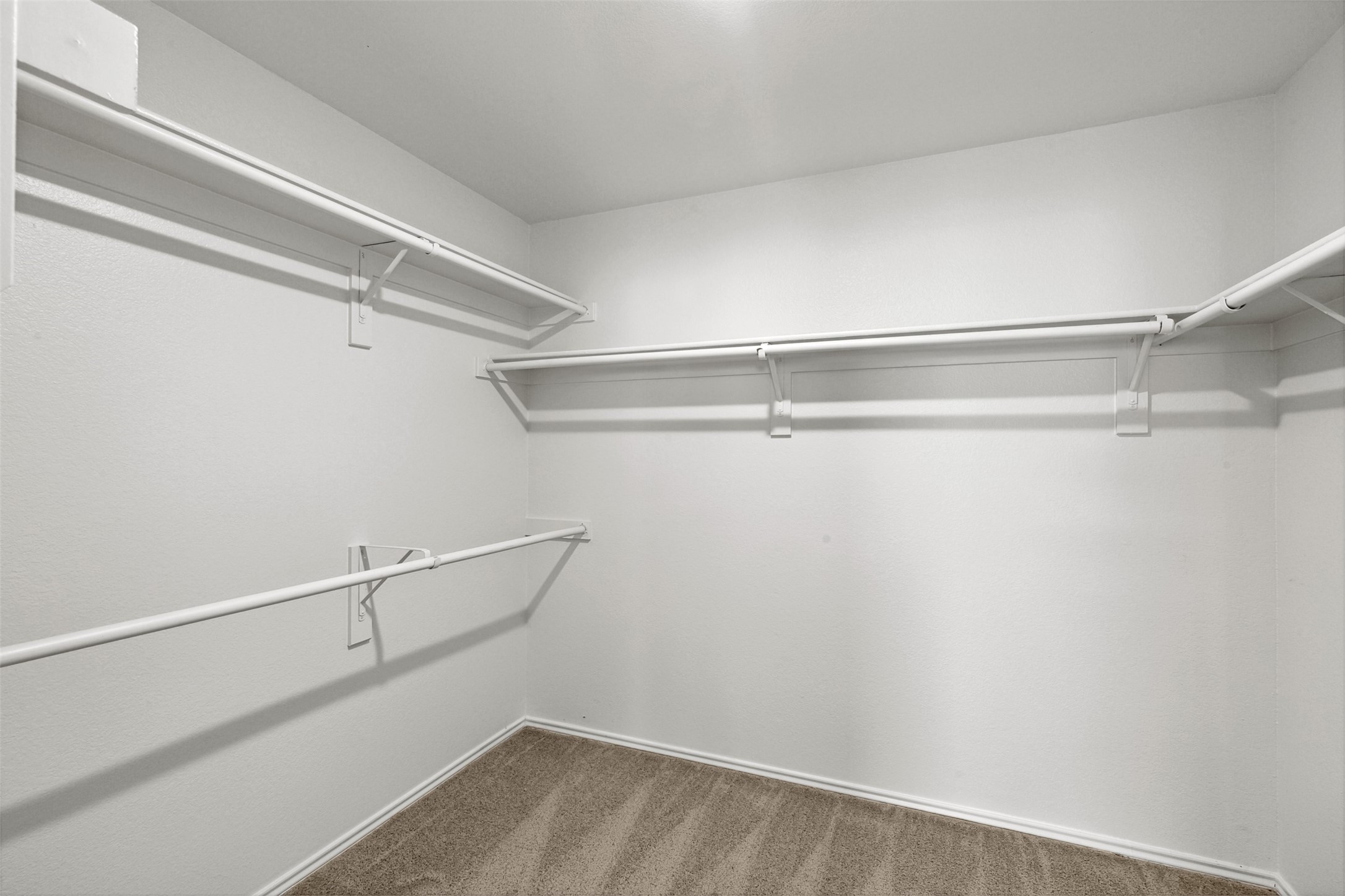 527 Binkley Court