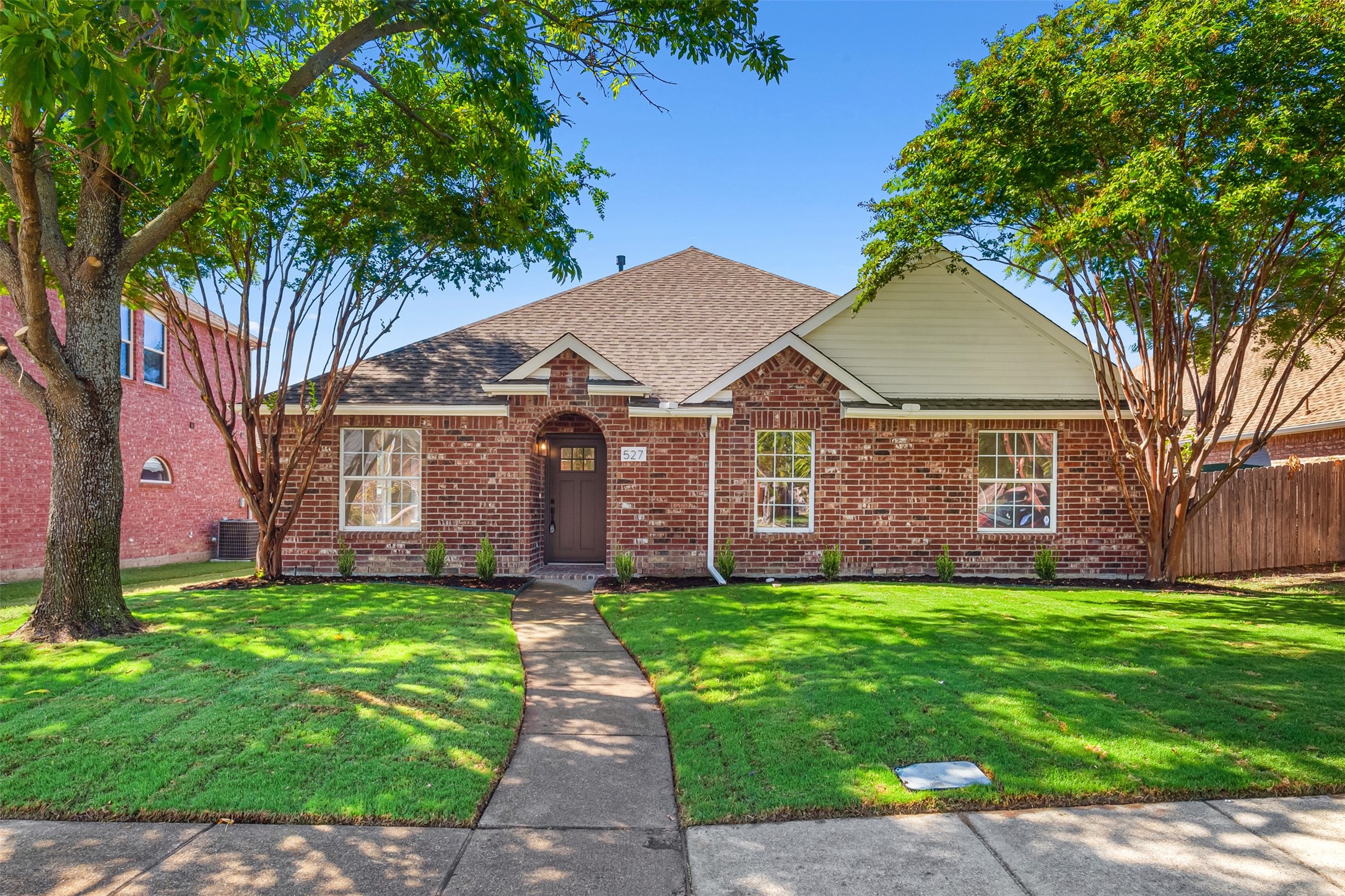 527 Binkley Court