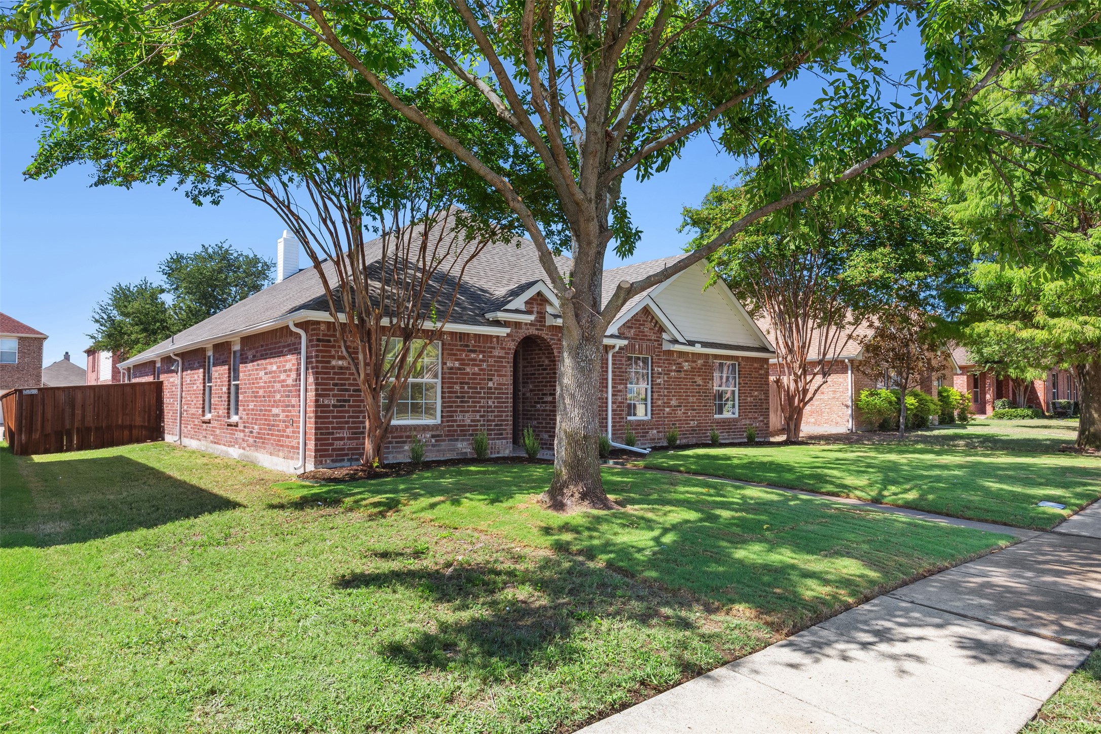 527 Binkley Court