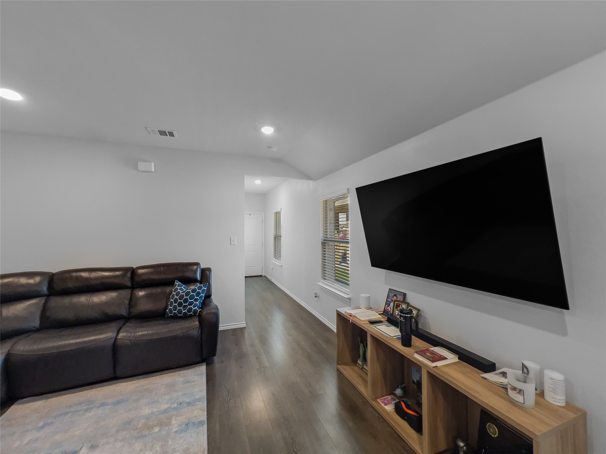3712 Pincoffs Cove