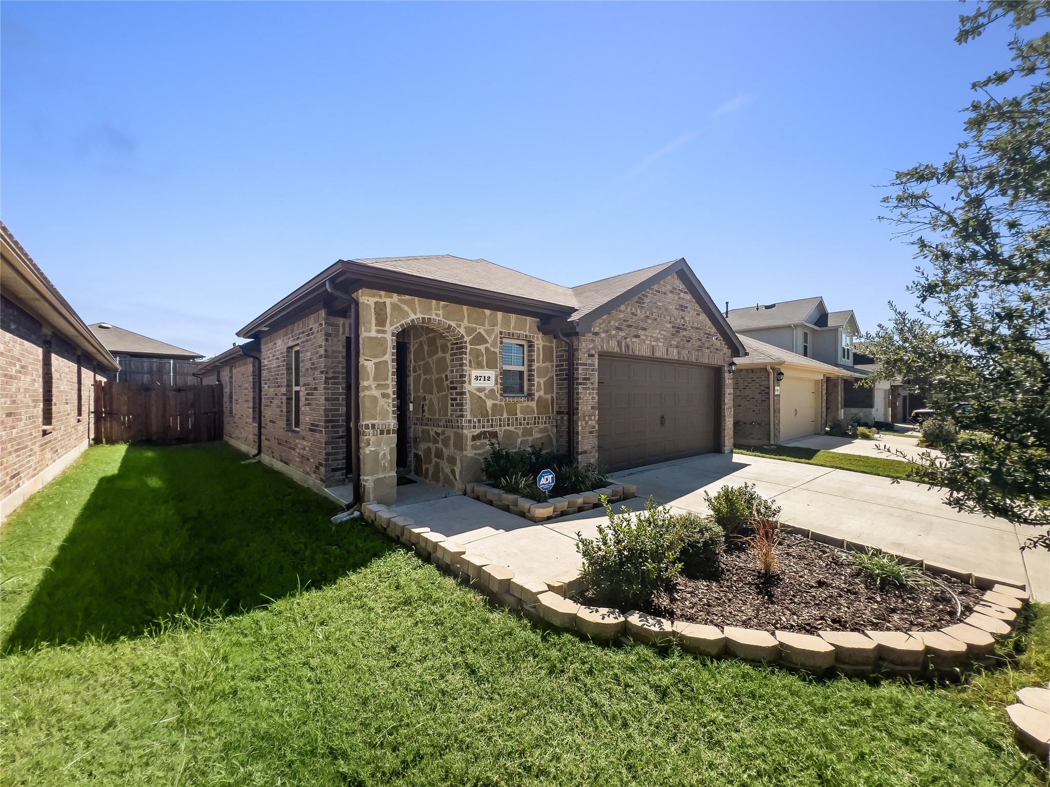 3712 Pincoffs Cove