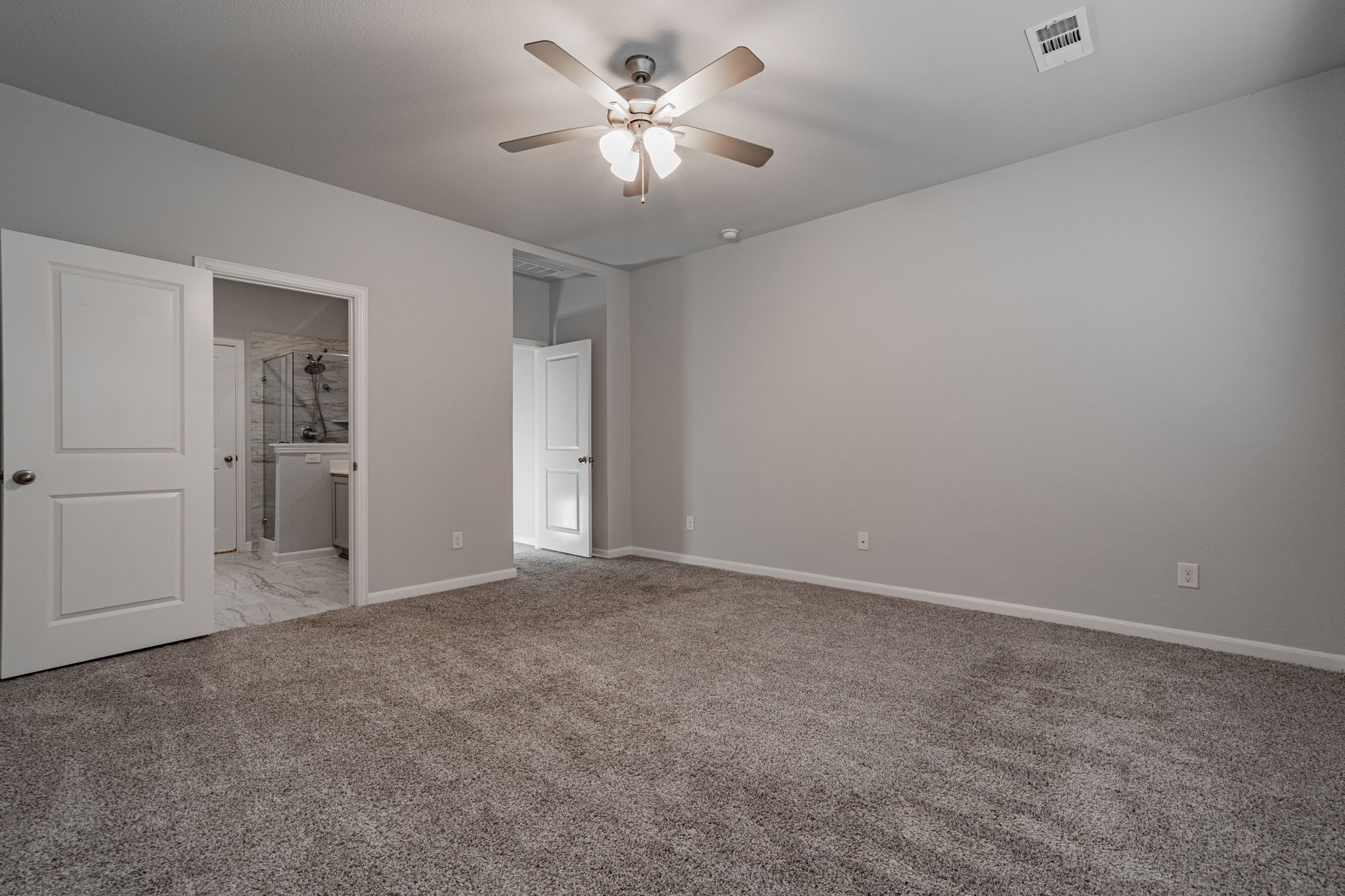 2098 Callahan Drive