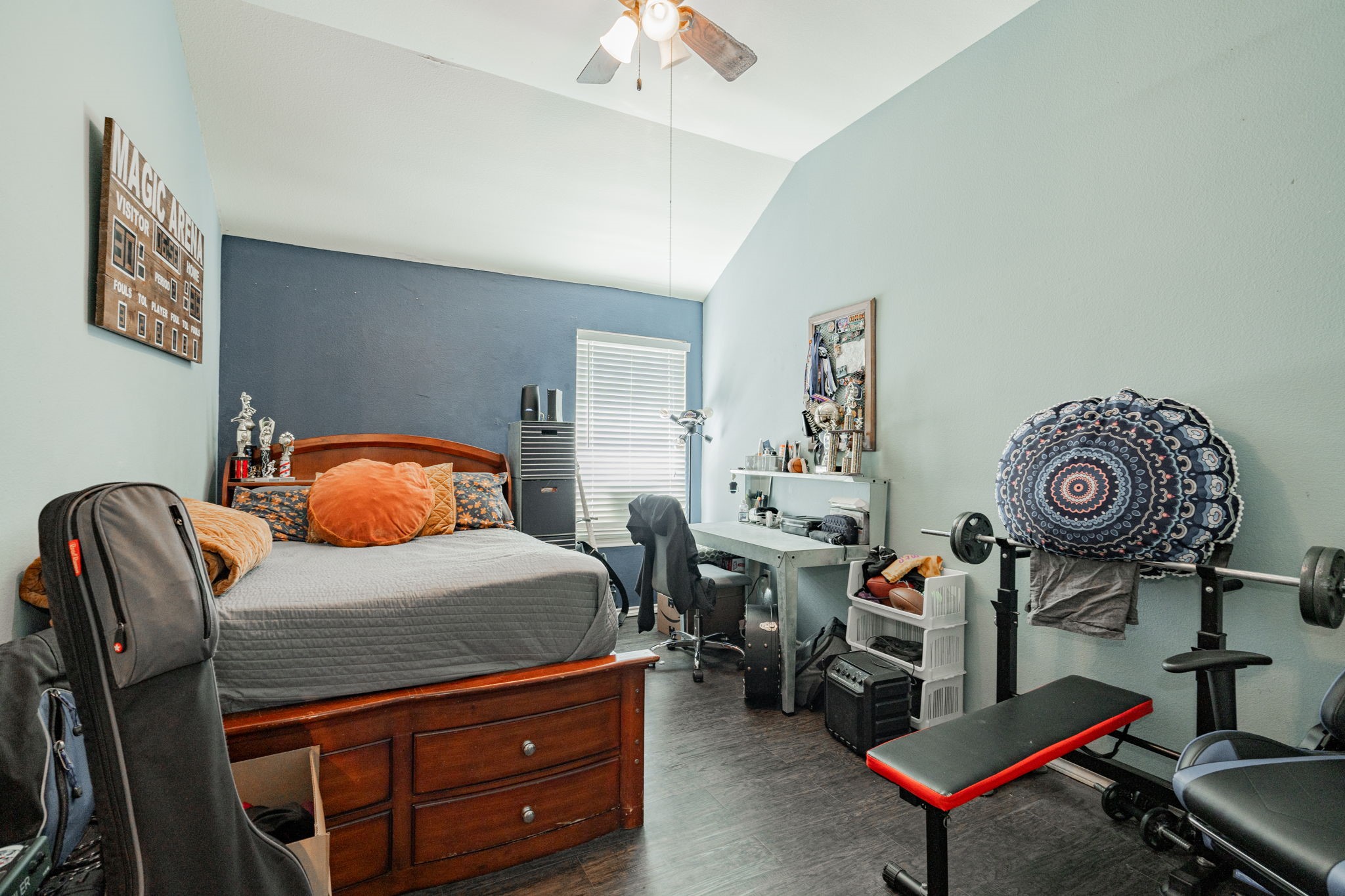 4517 Woodbluff Drive