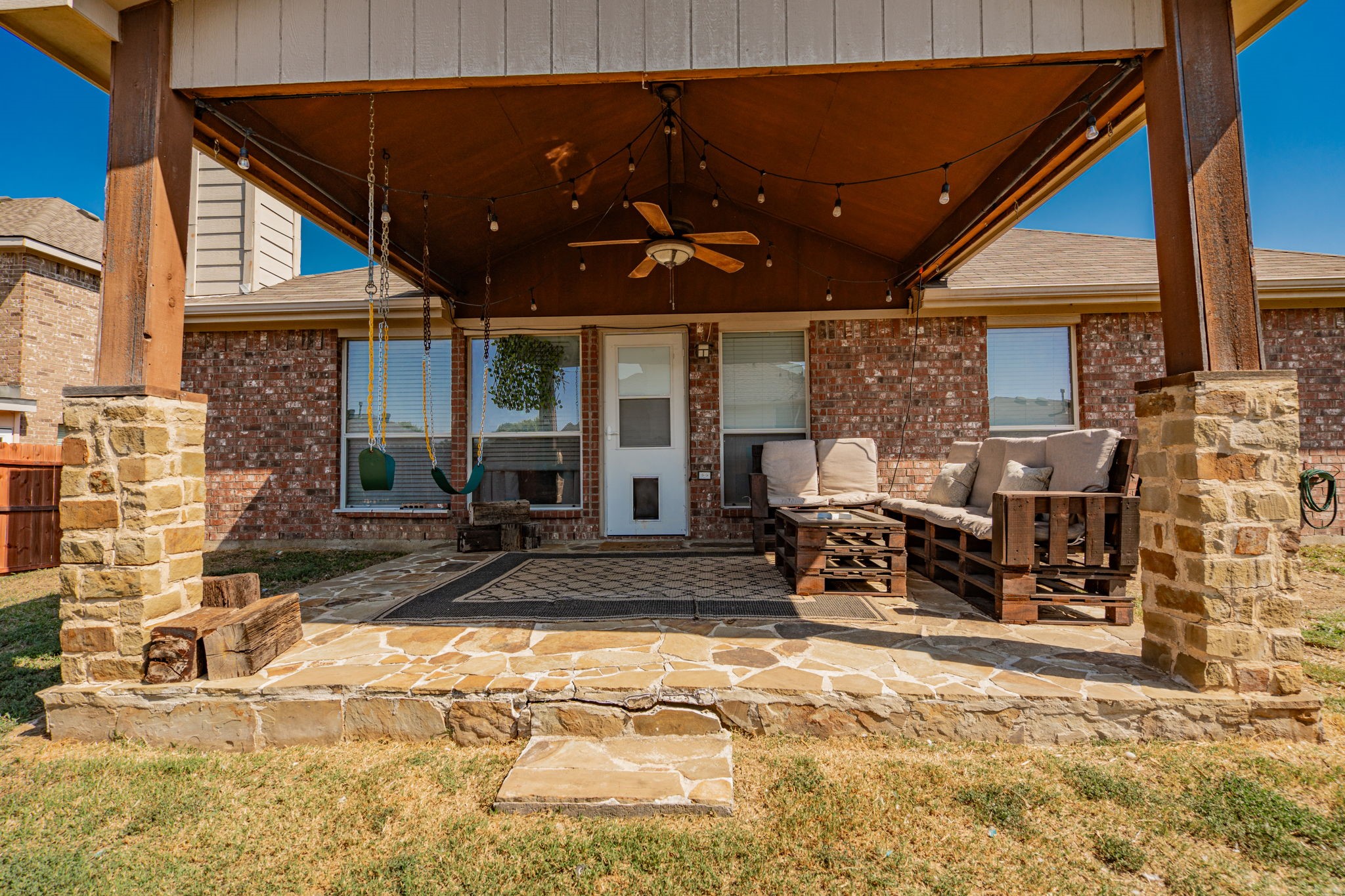 4517 Woodbluff Drive
