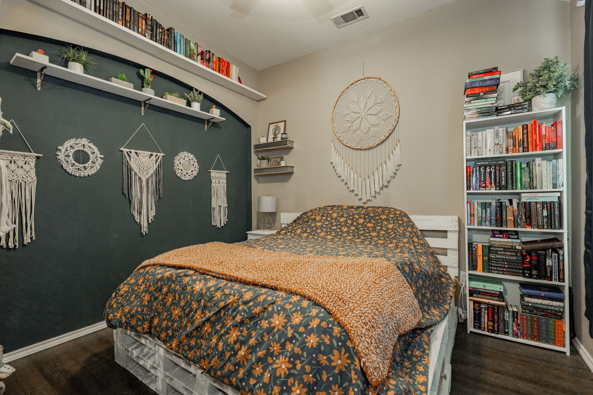 4517 Woodbluff Drive
