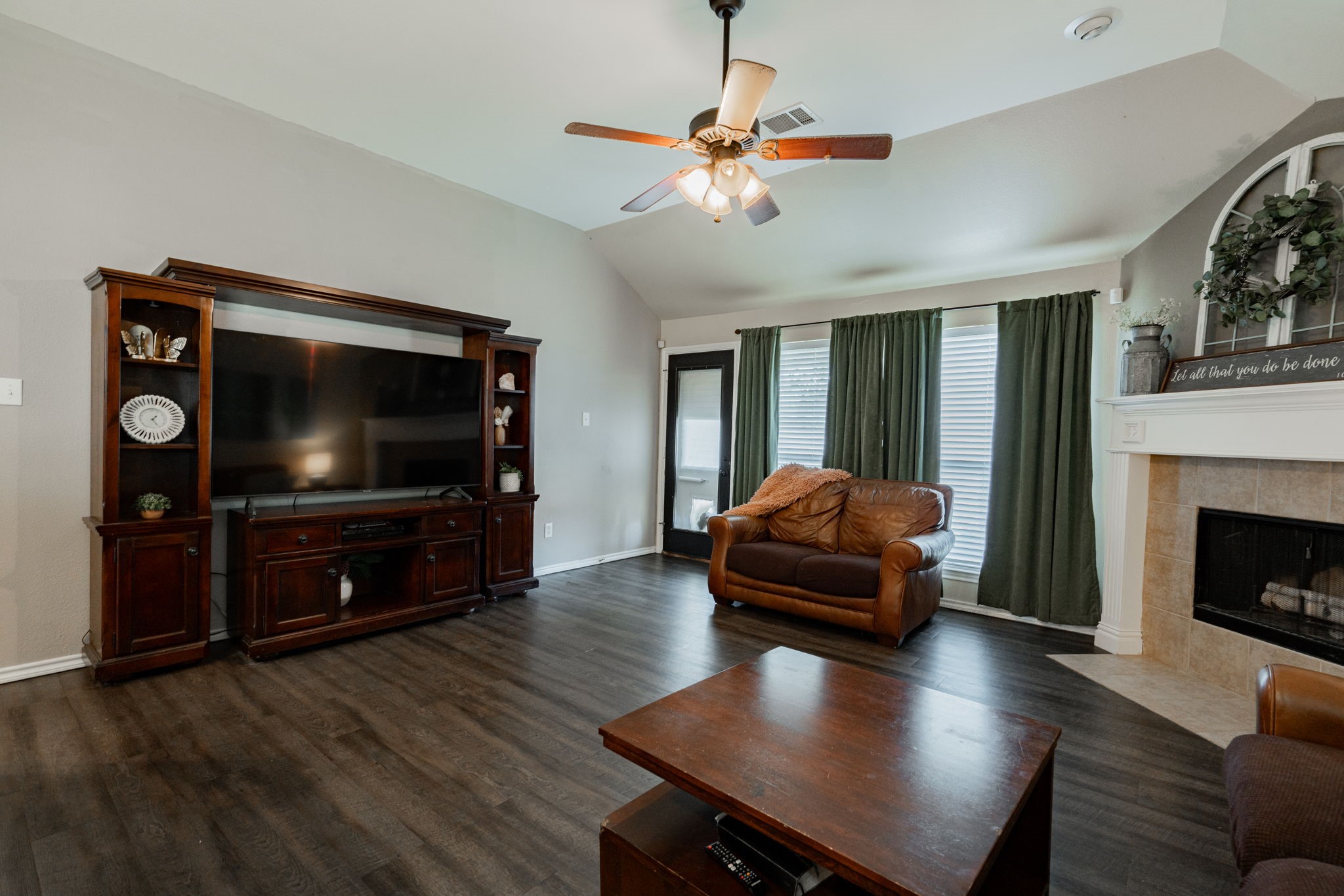 4517 Woodbluff Drive