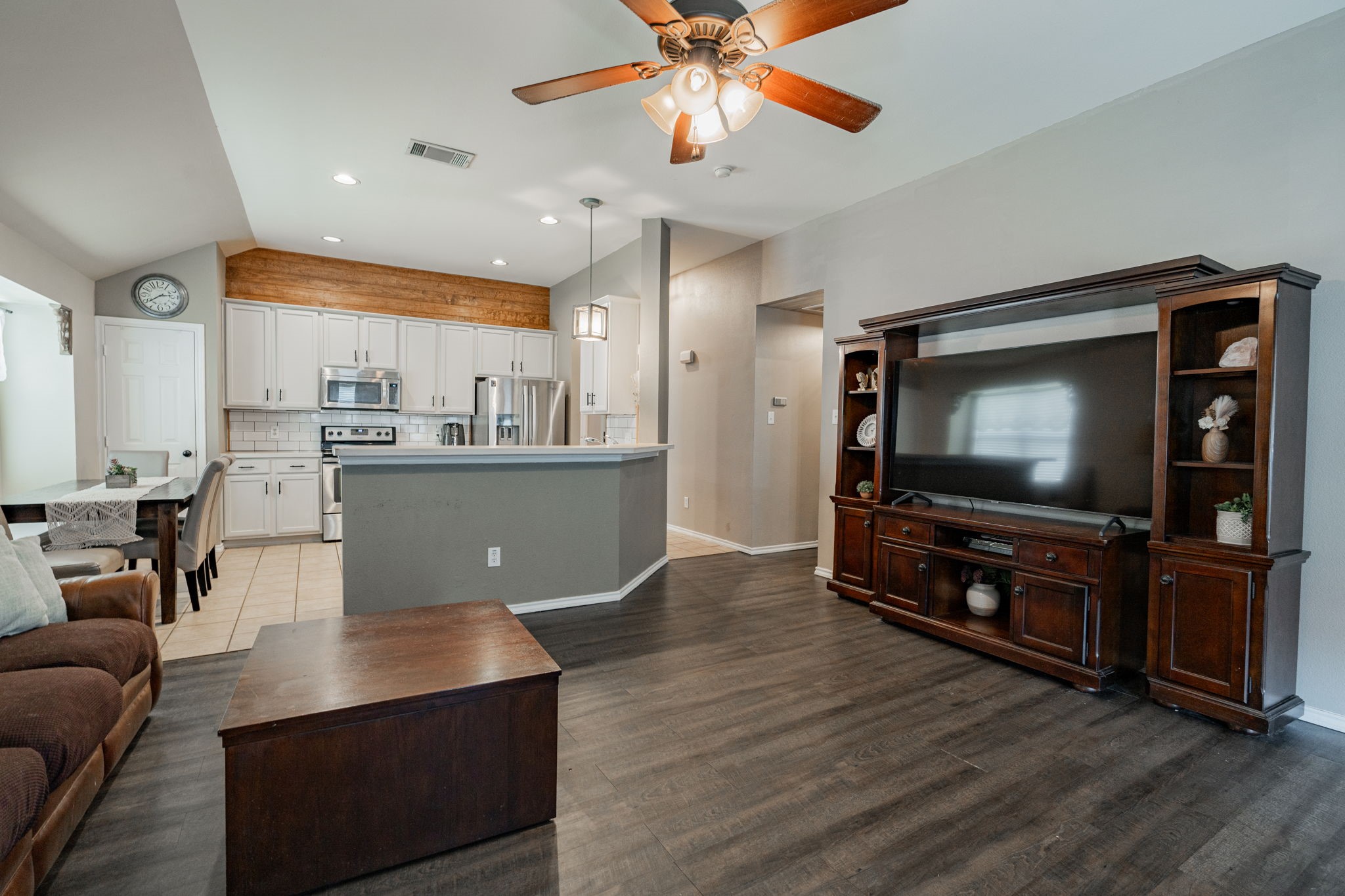 4517 Woodbluff Drive