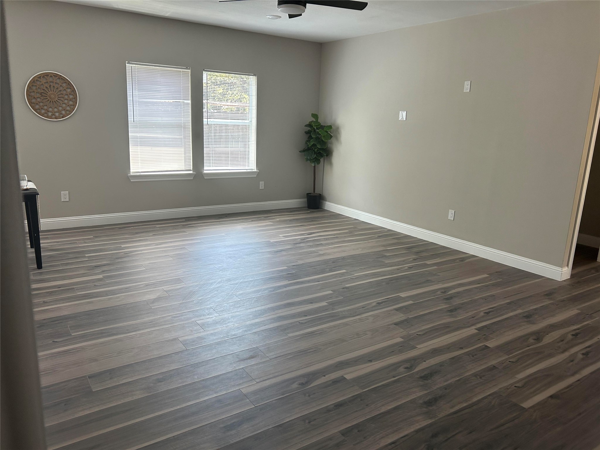 732 Oak Leaf Trail