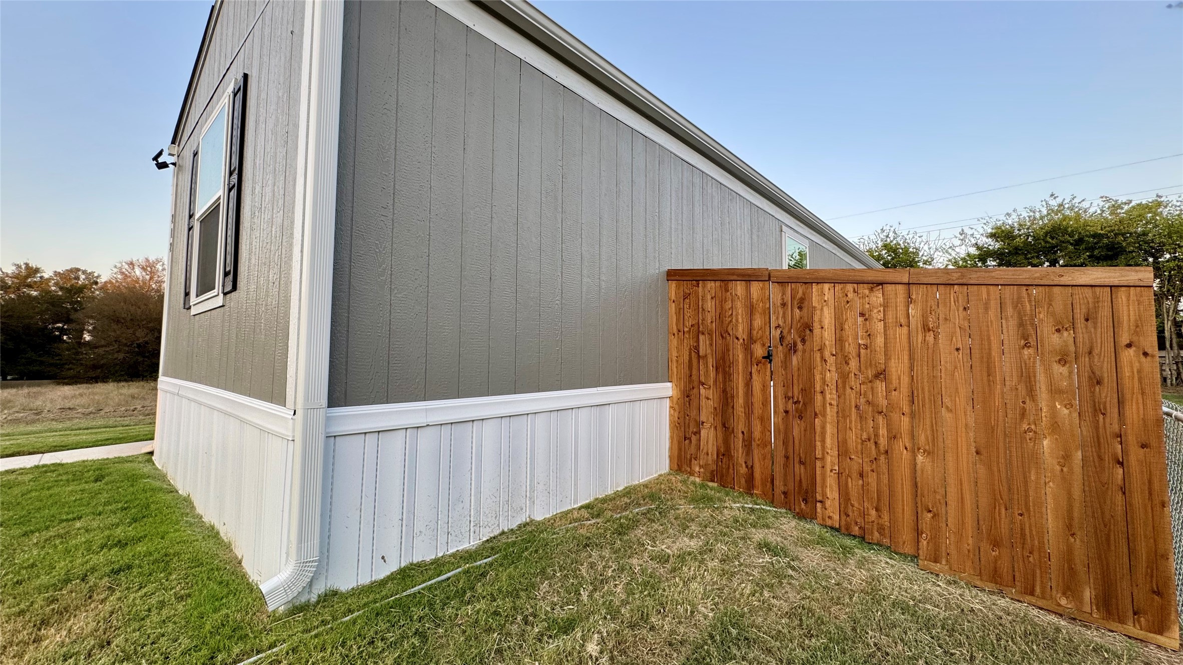 212 Whispering Trail