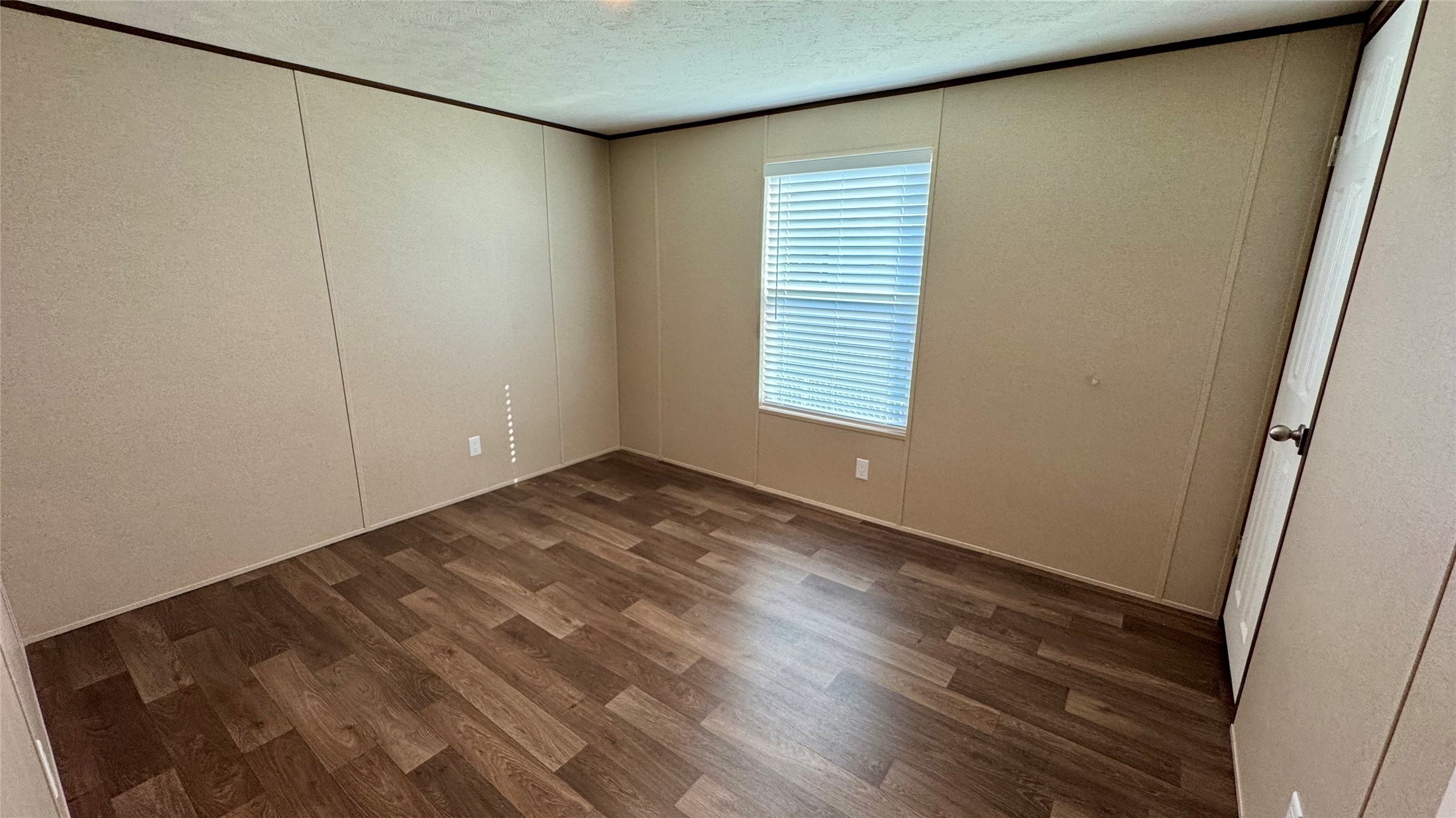 212 Whispering Trail