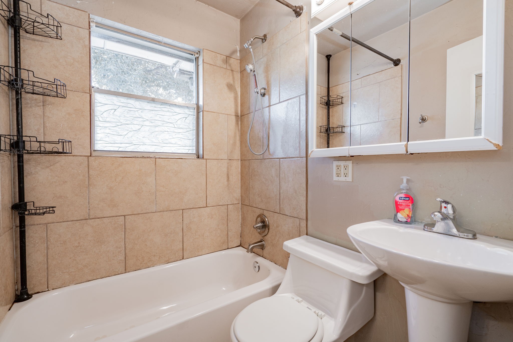 10018 Olmos Drive