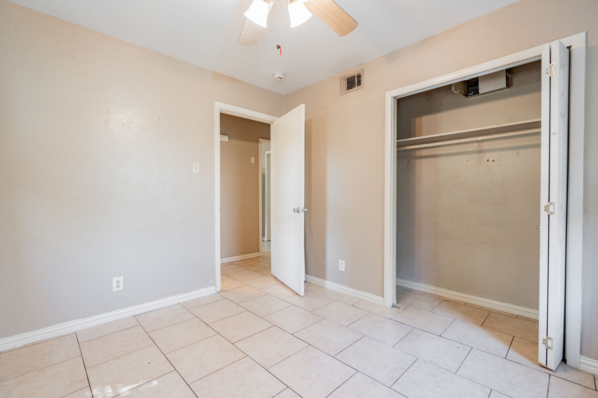10018 Olmos Drive