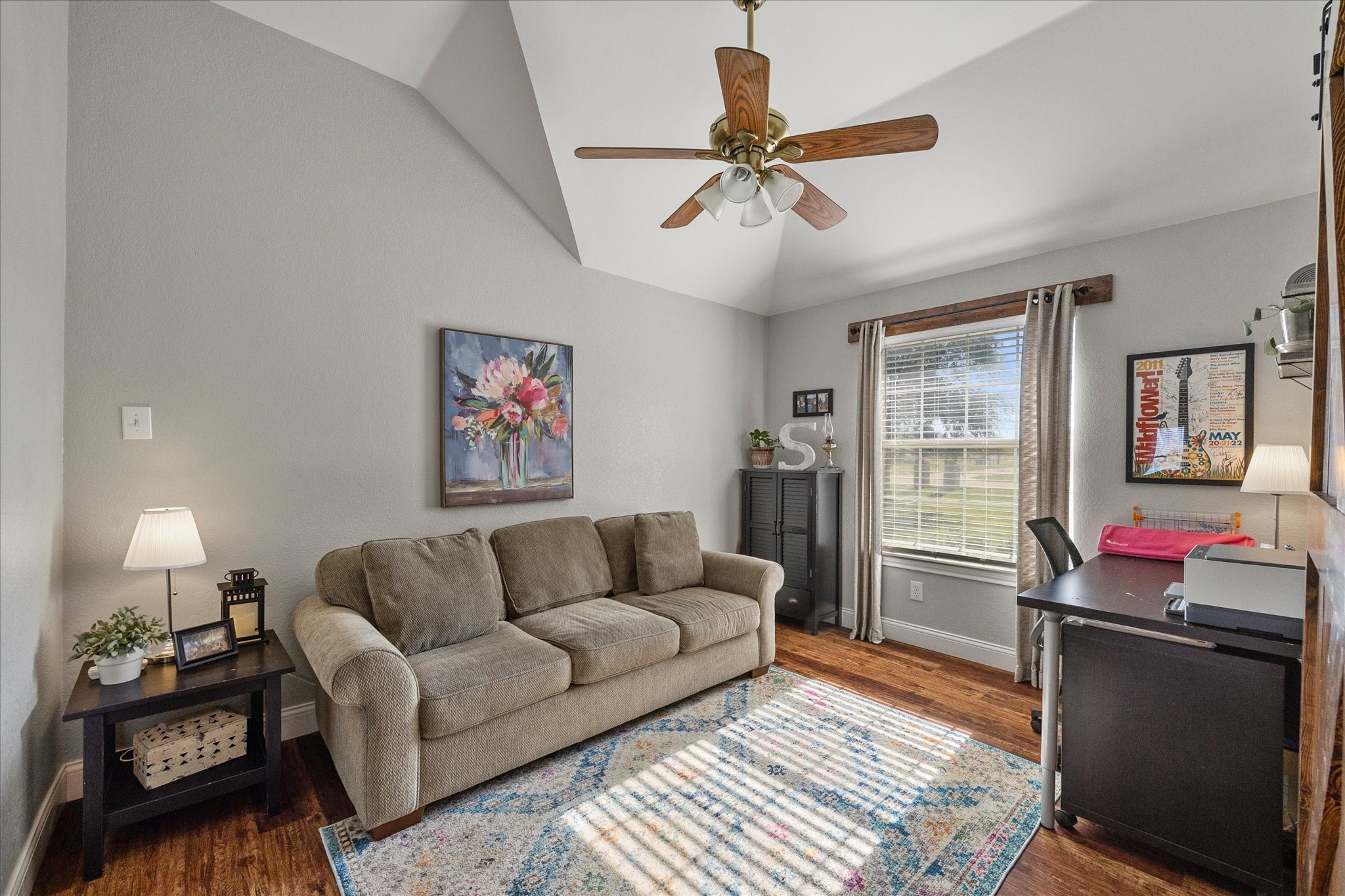 10115 Linda Circle
