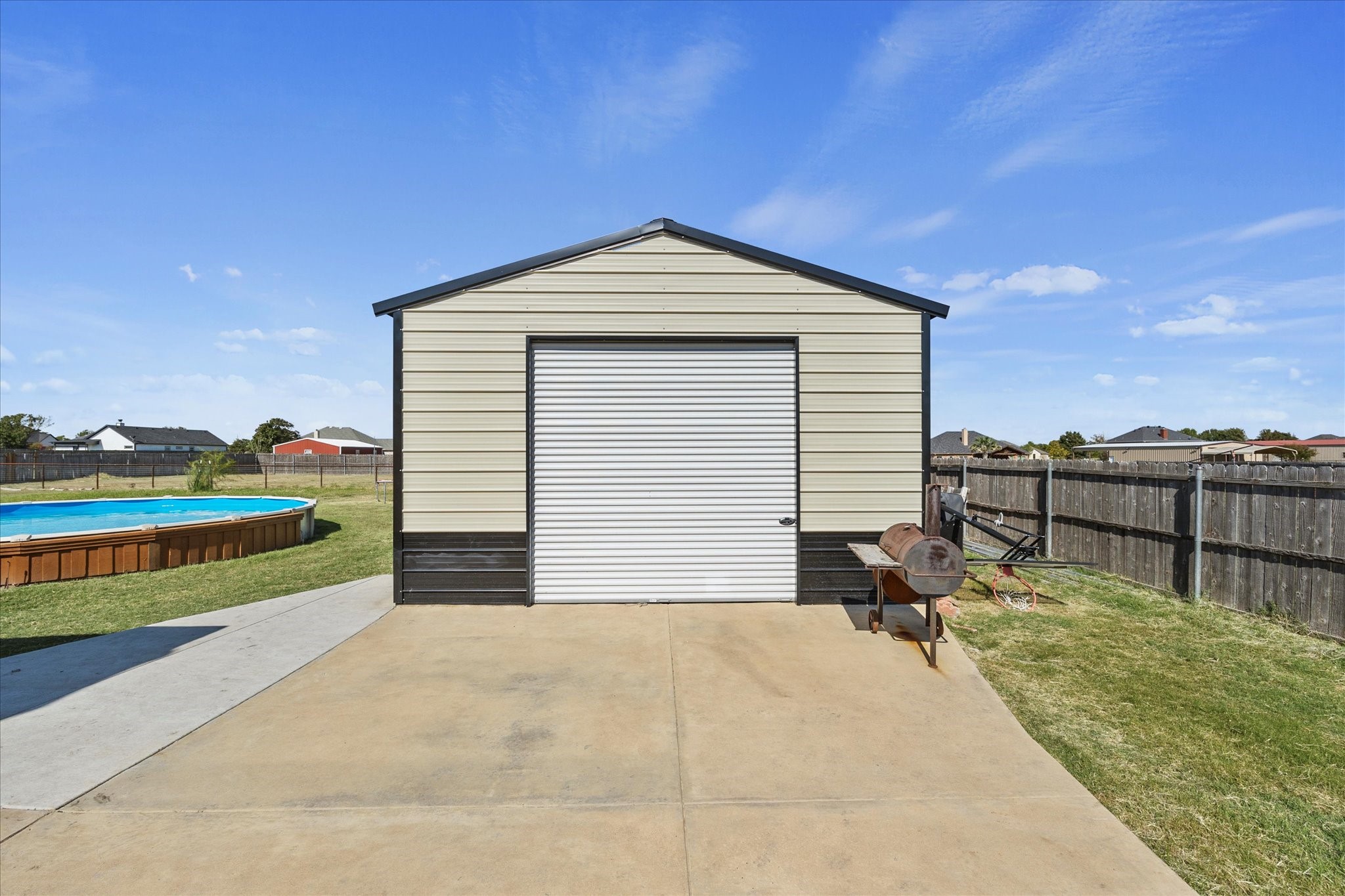 10115 Linda Circle