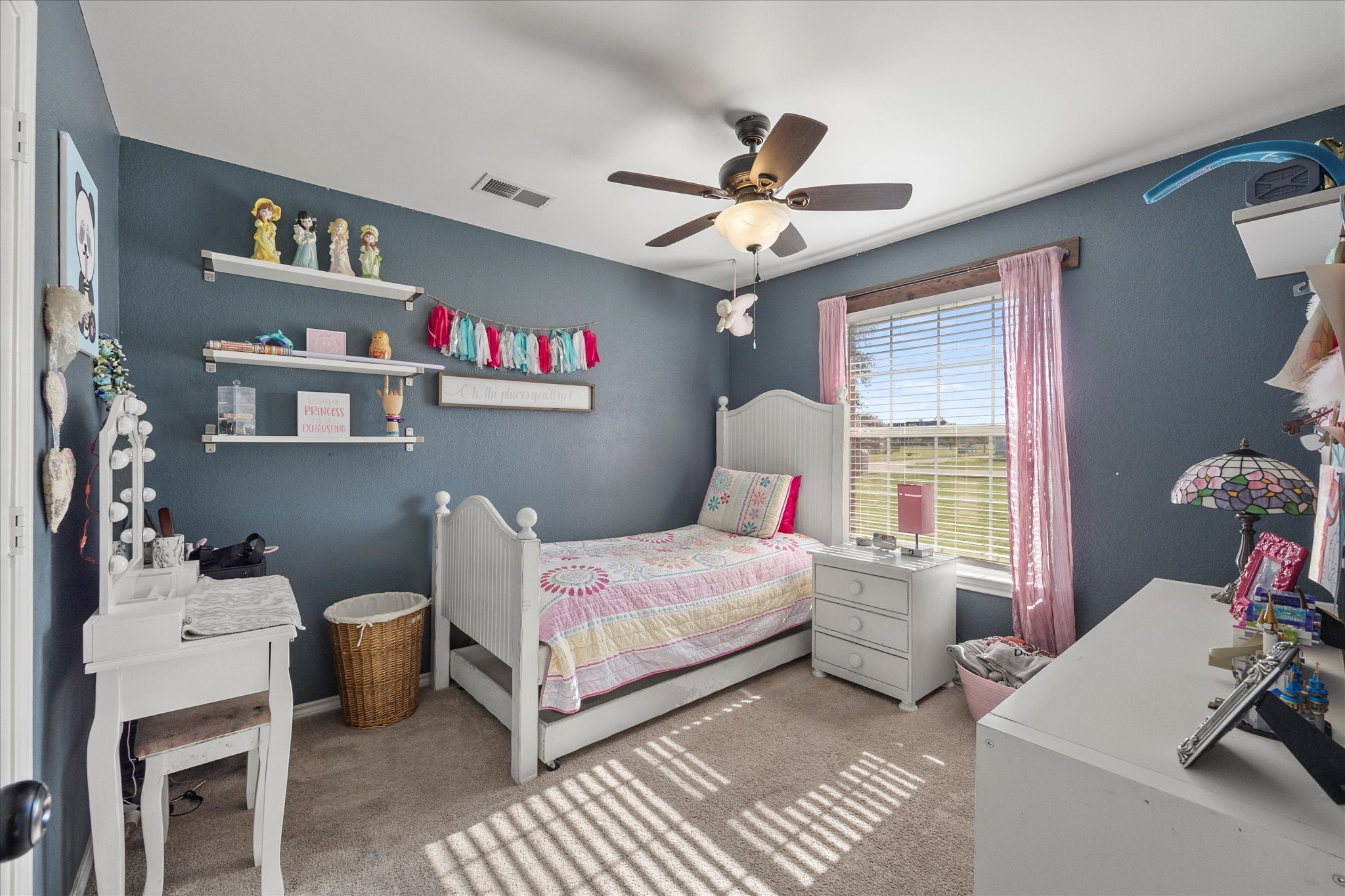 10115 Linda Circle