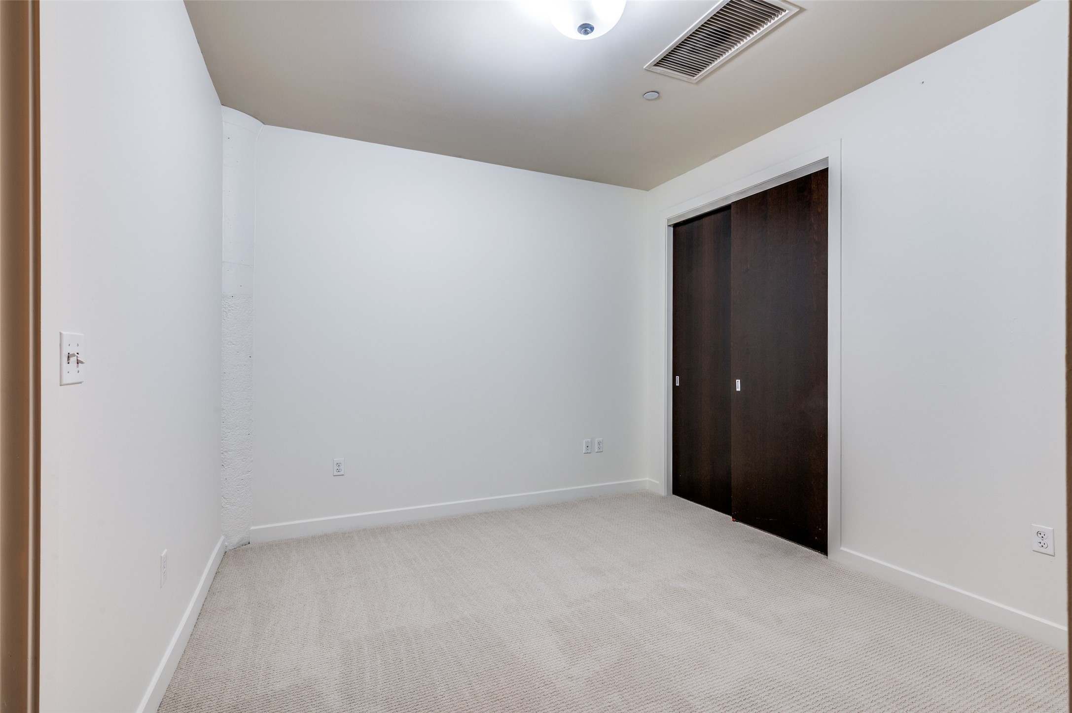 2600 W 7th Street 2626