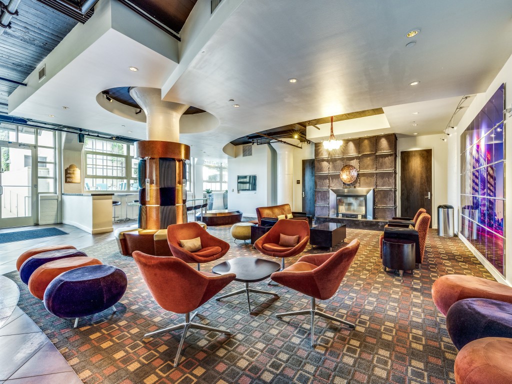 2600 W 7th Street 2626
