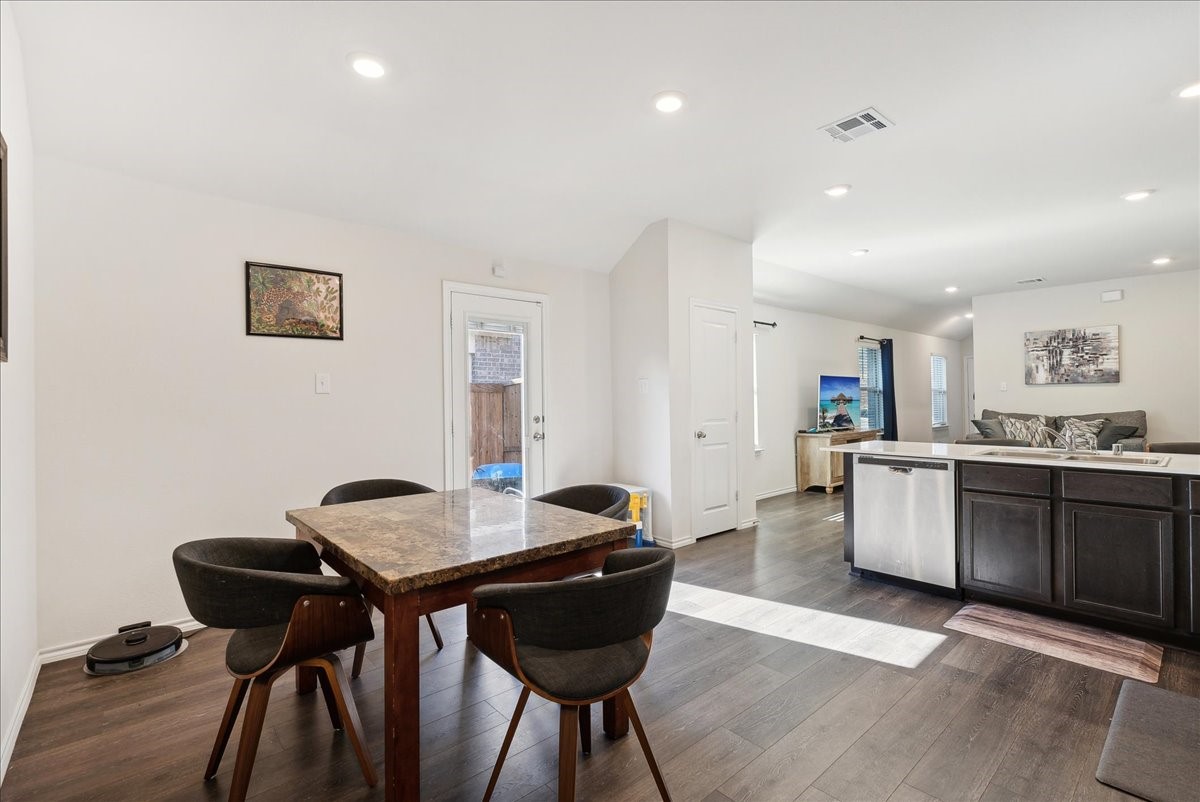 3229 Perman Drive