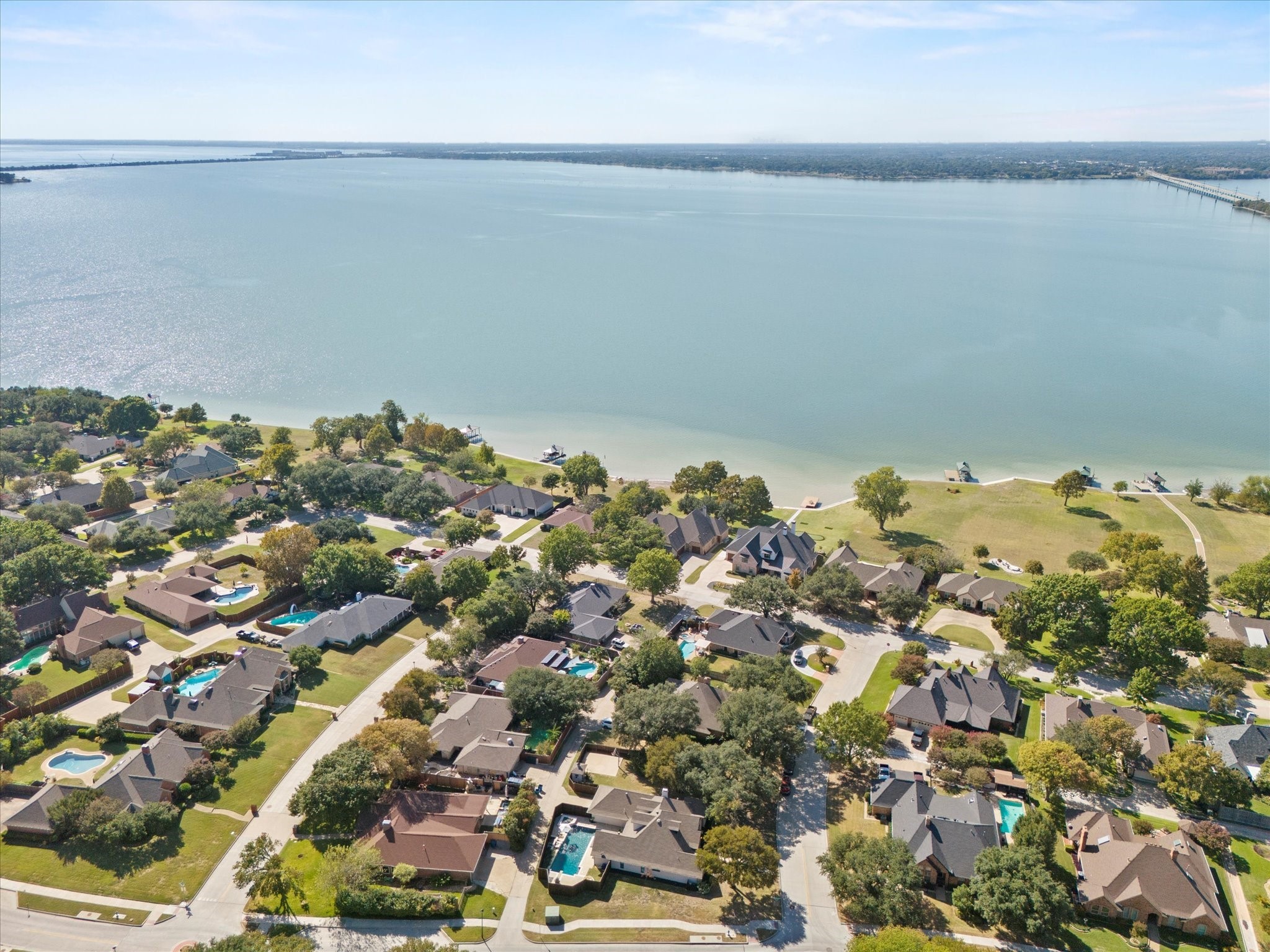 601 Shoretrail Drive