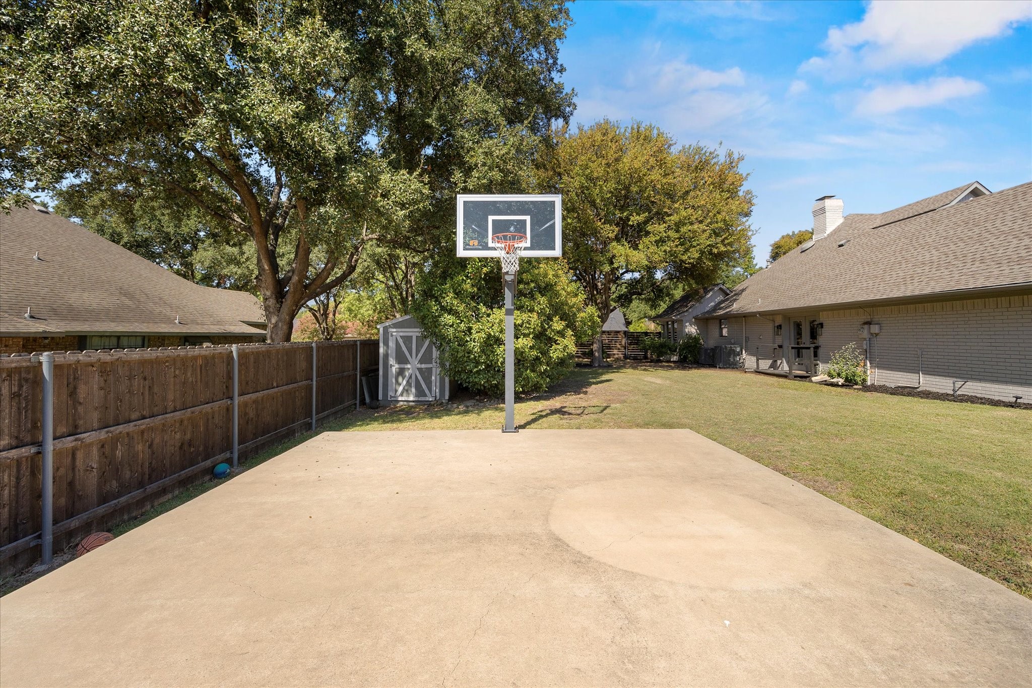 601 Shoretrail Drive